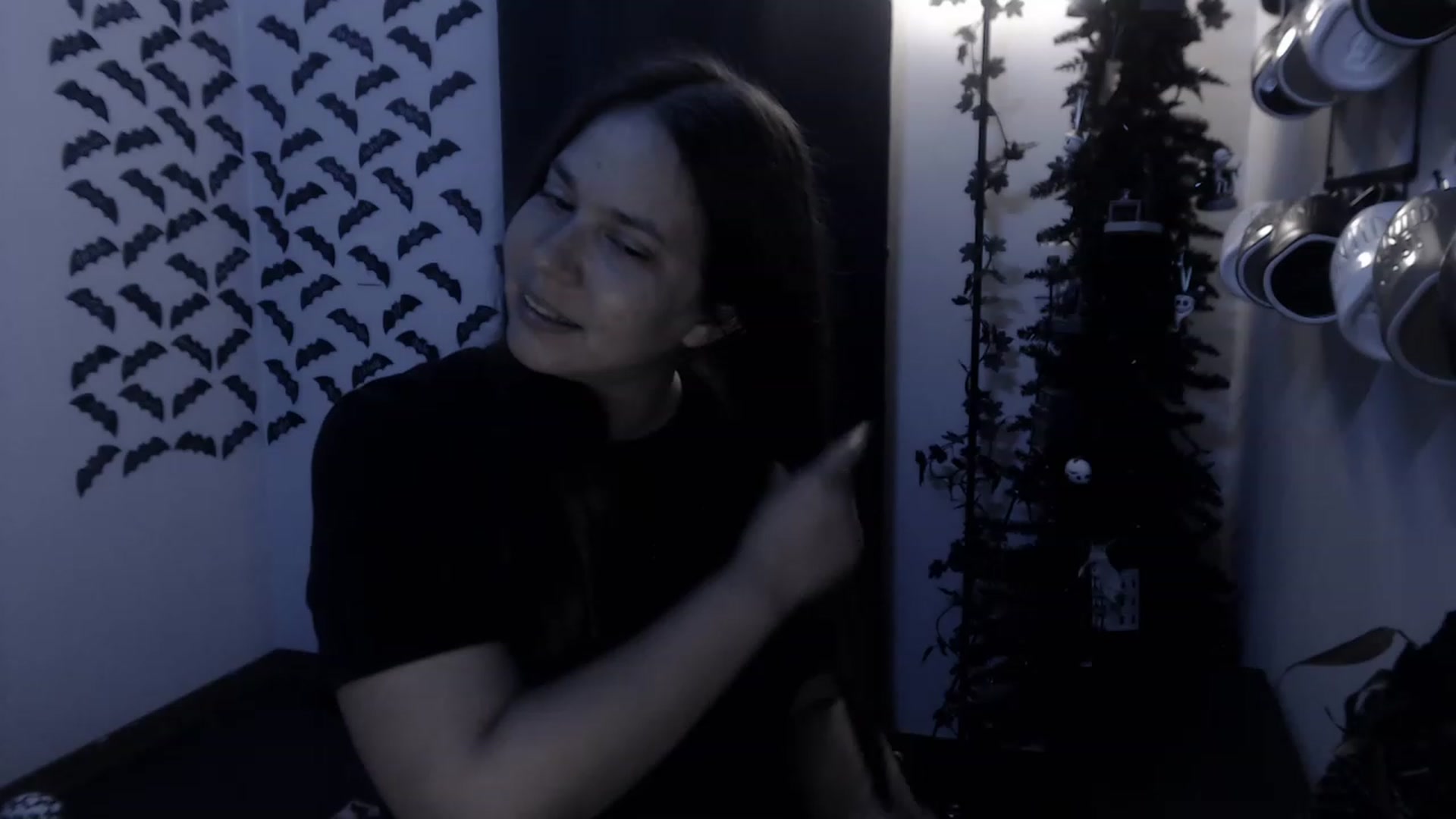 Gallery image thumbnail from LadyMarceline's myfreecams stream on, 03/31/2023, 05:01 image 7 of 20