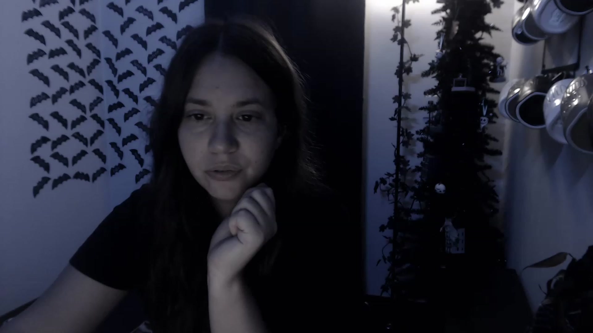 Gallery image thumbnail from LadyMarceline's myfreecams stream on, 03/31/2023, 05:01 image 16 of 20