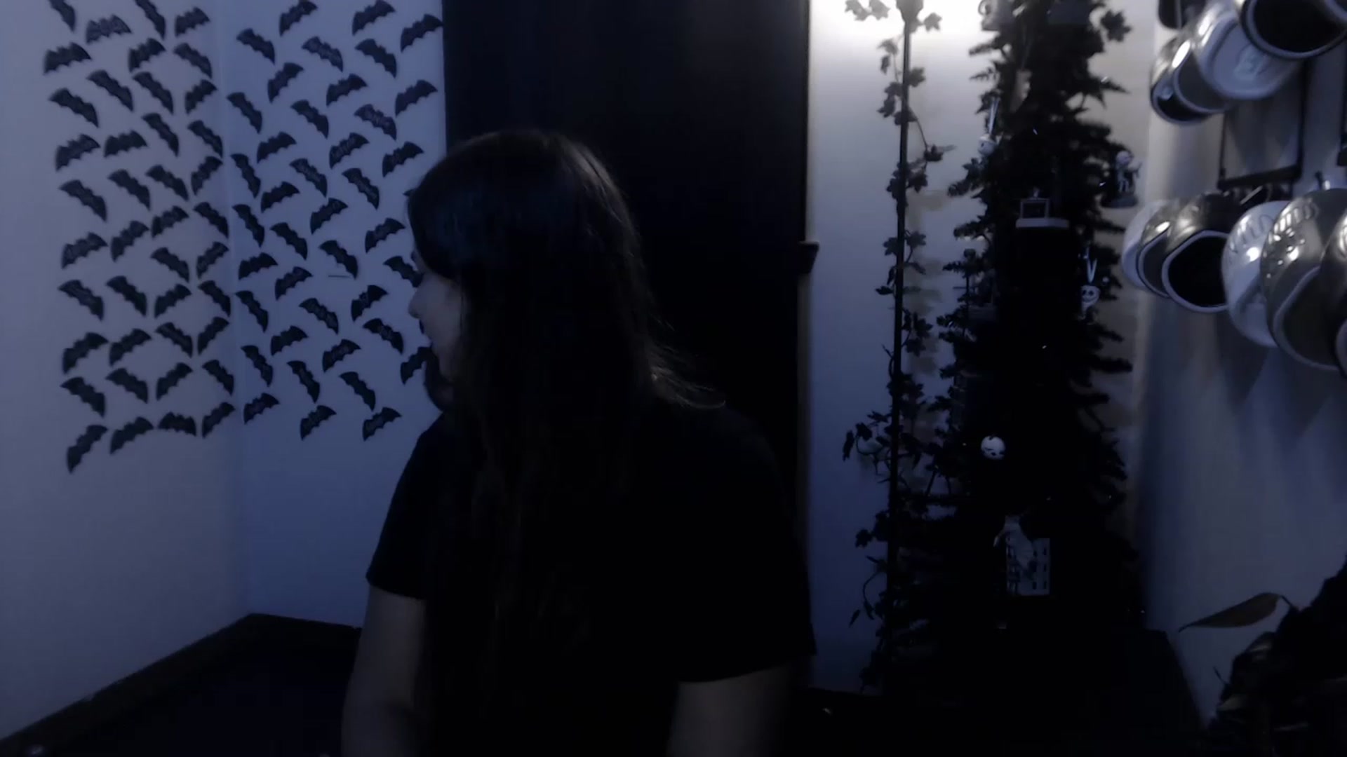 Gallery image thumbnail from LadyMarceline's myfreecams stream on, 04/01/2023, 05:28 image 12 of 20