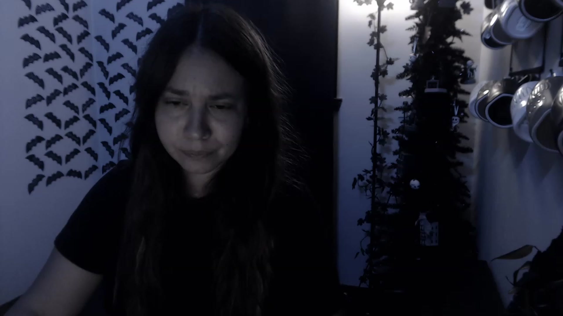 Gallery image thumbnail from LadyMarceline's myfreecams stream on, 04/01/2023, 05:28 image 17 of 20