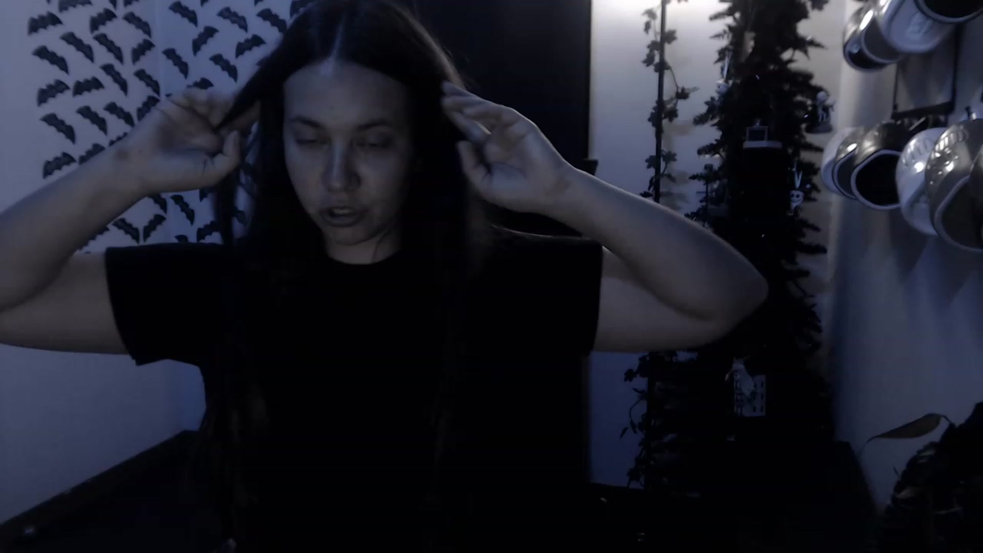 Gallery image thumbnail from LadyMarceline's myfreecams stream on, 04/01/2023, 05:28 image 2 of 20