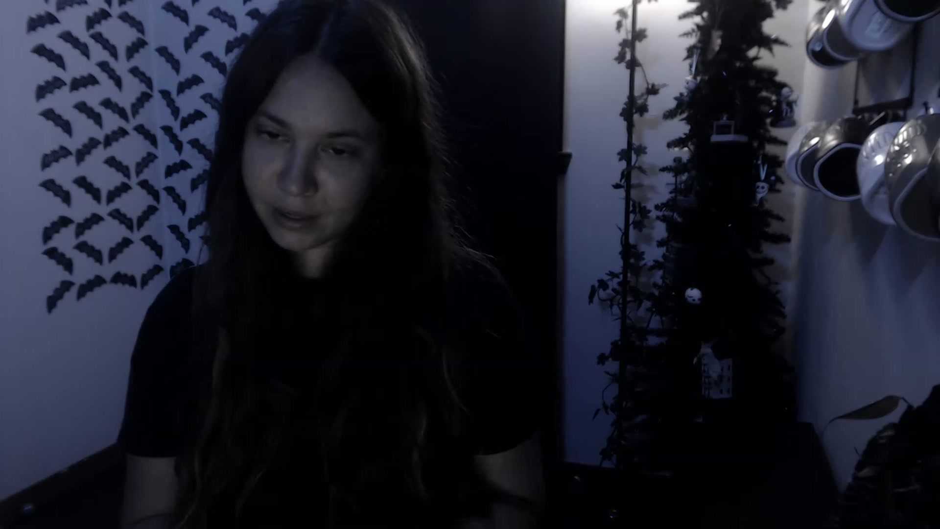 Gallery image thumbnail from LadyMarceline's myfreecams stream on, 04/01/2023, 05:28 image 4 of 20
