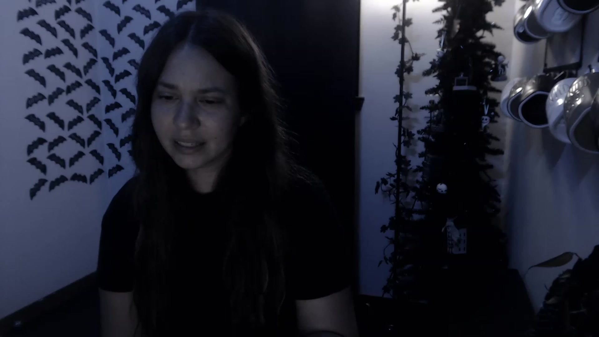 Gallery image thumbnail from LadyMarceline's myfreecams stream on, 04/01/2023, 05:28 image 3 of 20
