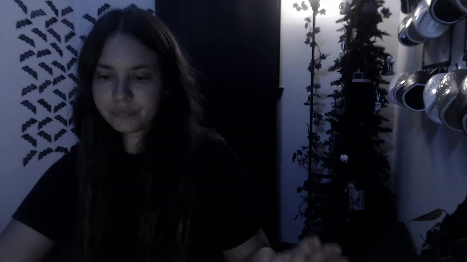 Gallery image thumbnail from LadyMarceline's myfreecams stream on, 04/01/2023, 06:00 image 13 of 20