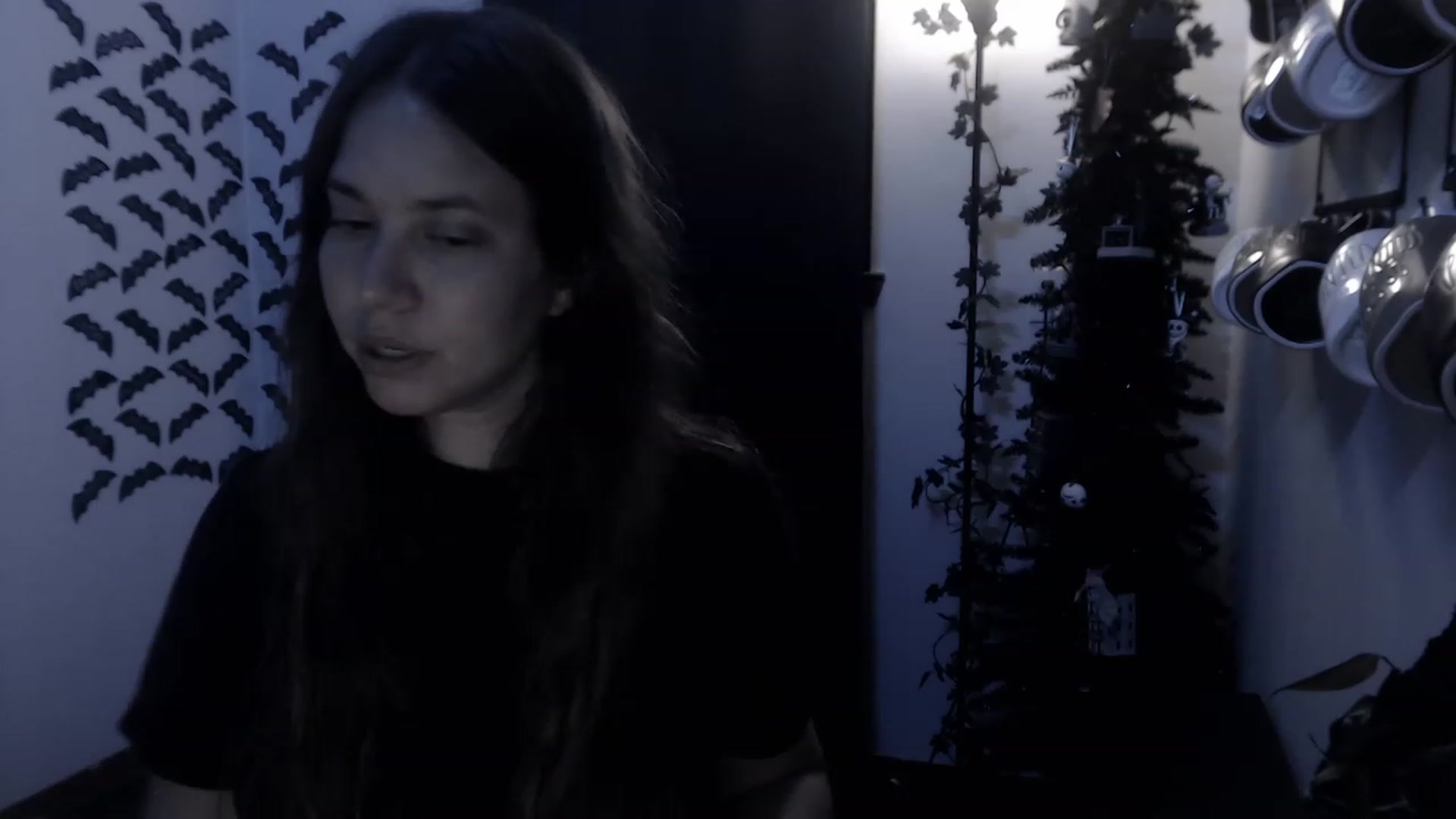 Gallery image thumbnail from LadyMarceline's myfreecams stream on, 04/01/2023, 06:00 image 12 of 20