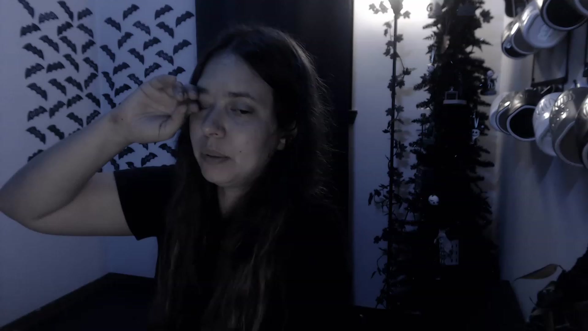 Gallery image thumbnail from LadyMarceline's myfreecams stream on, 04/01/2023, 06:00 image 2 of 20