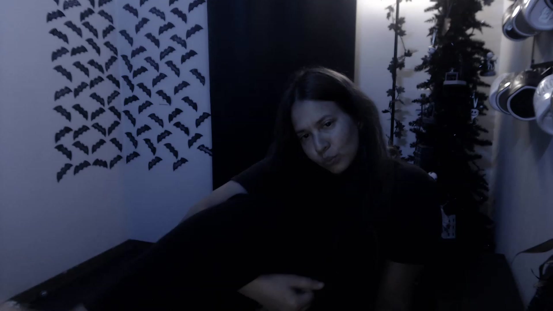 Gallery image thumbnail from LadyMarceline's myfreecams stream on, 04/04/2023, 05:33 image 1 of 20