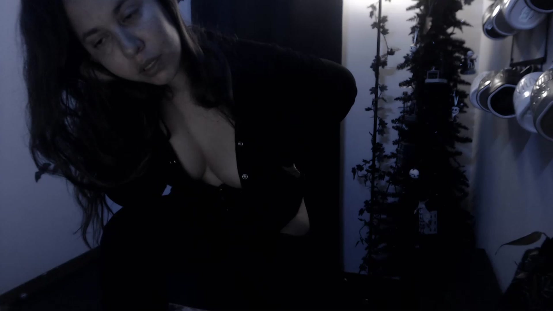 Gallery image thumbnail from LadyMarceline's myfreecams stream on, 04/09/2023, 06:42 image 17 of 20