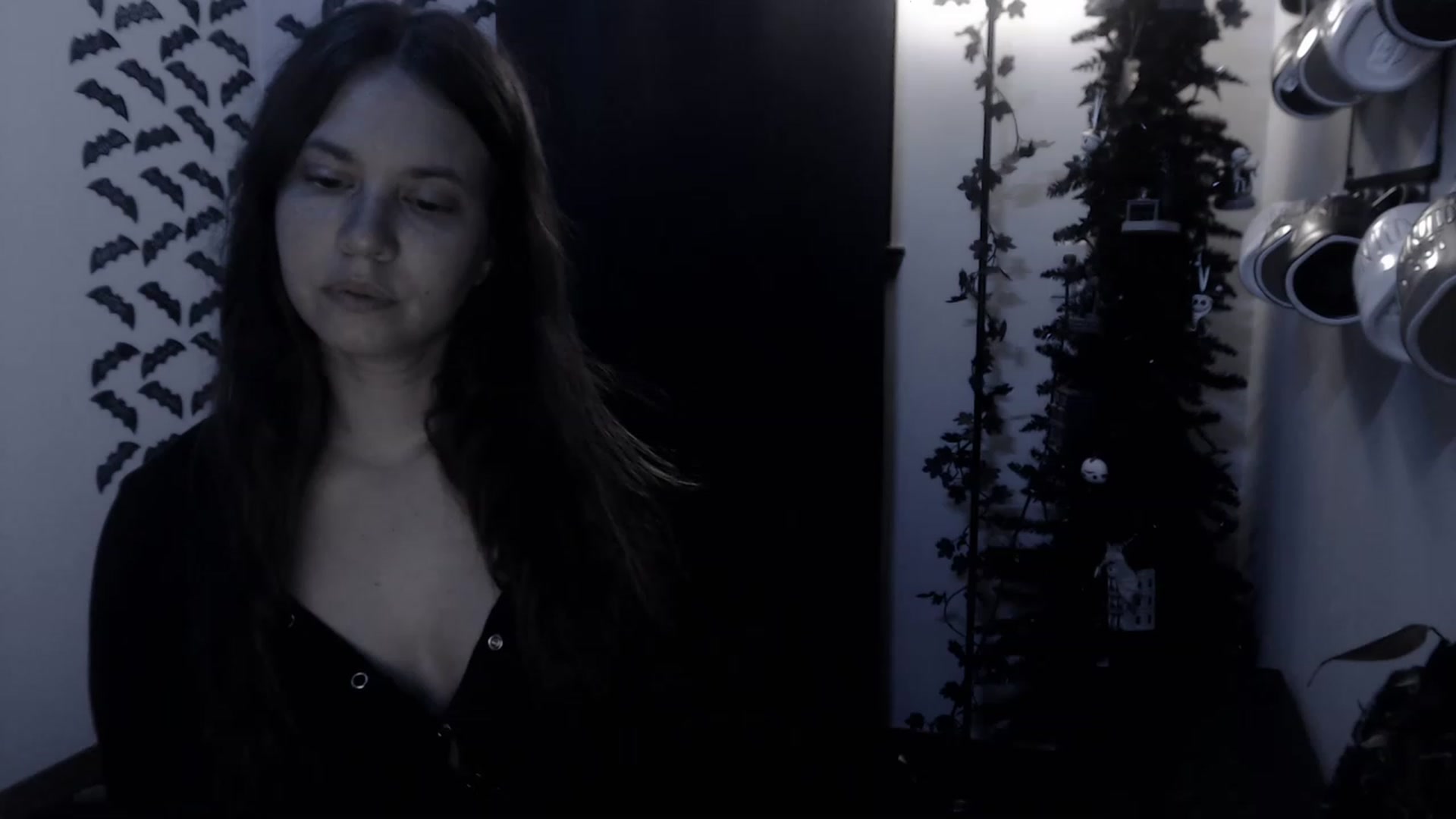 Gallery image thumbnail from LadyMarceline's myfreecams stream on, 04/15/2023, 04:33 image 1 of 20