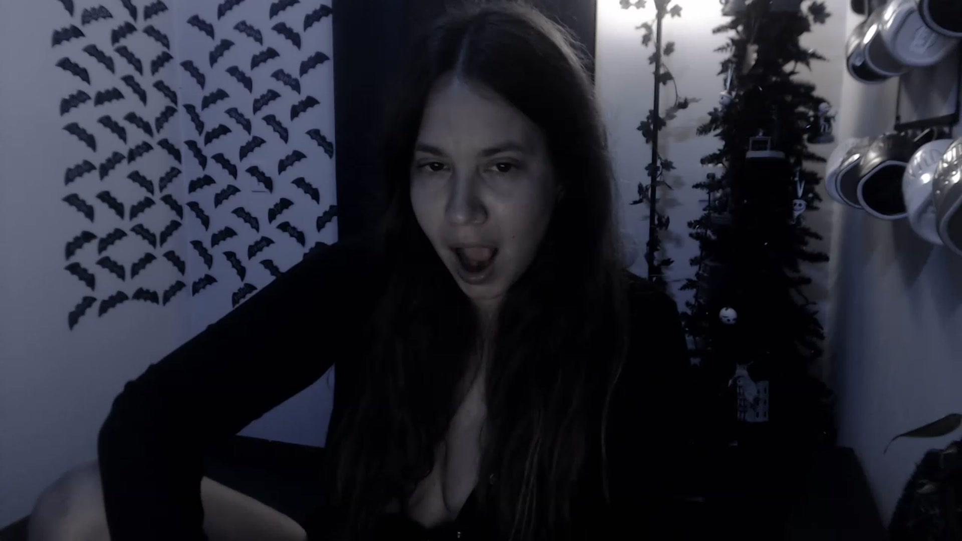 Gallery image thumbnail from LadyMarceline's myfreecams stream on, 04/15/2023, 05:50 image 19 of 20