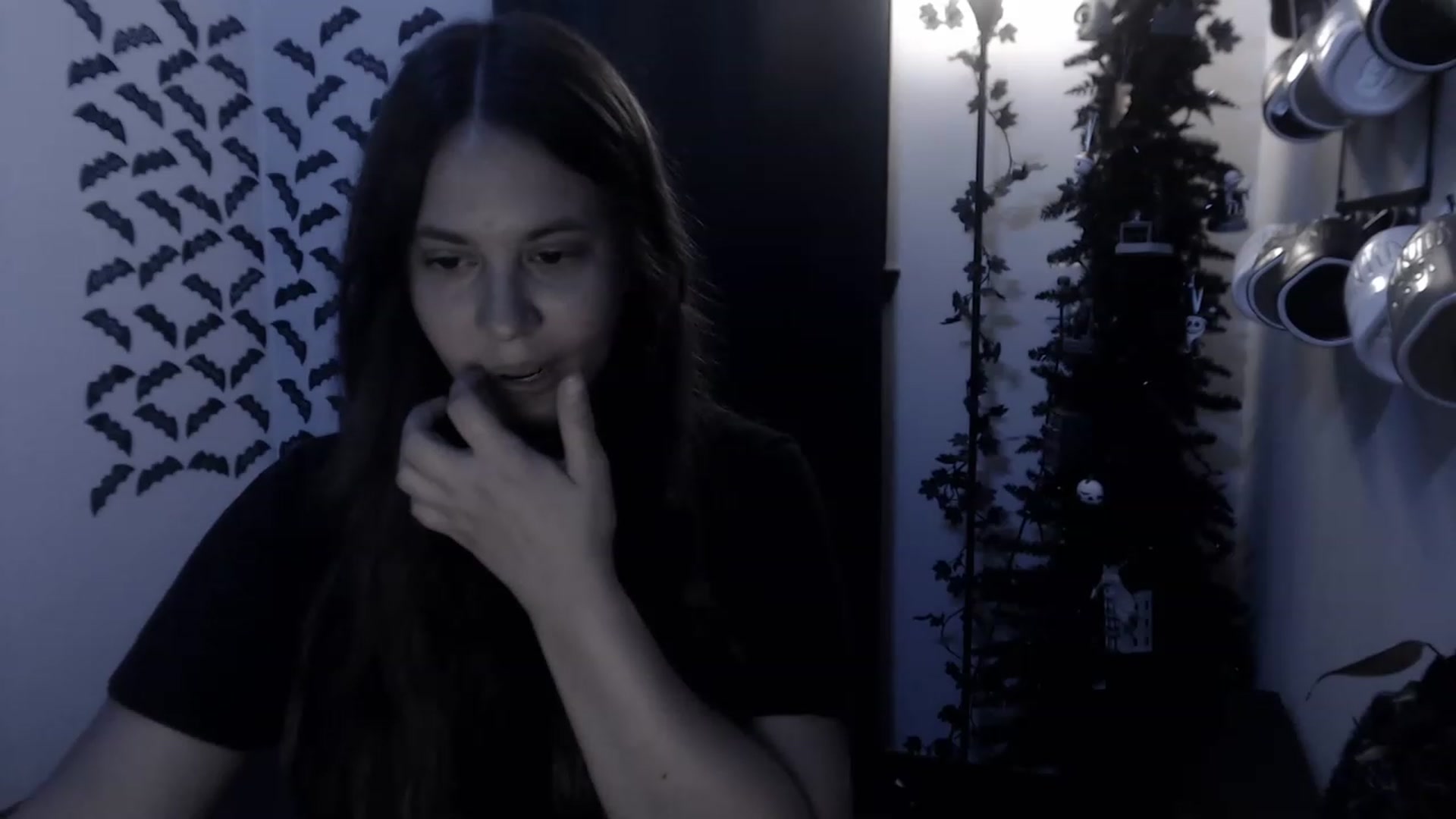 Gallery image thumbnail from LadyMarceline's myfreecams stream on, 04/16/2023, 06:44 image 7 of 20