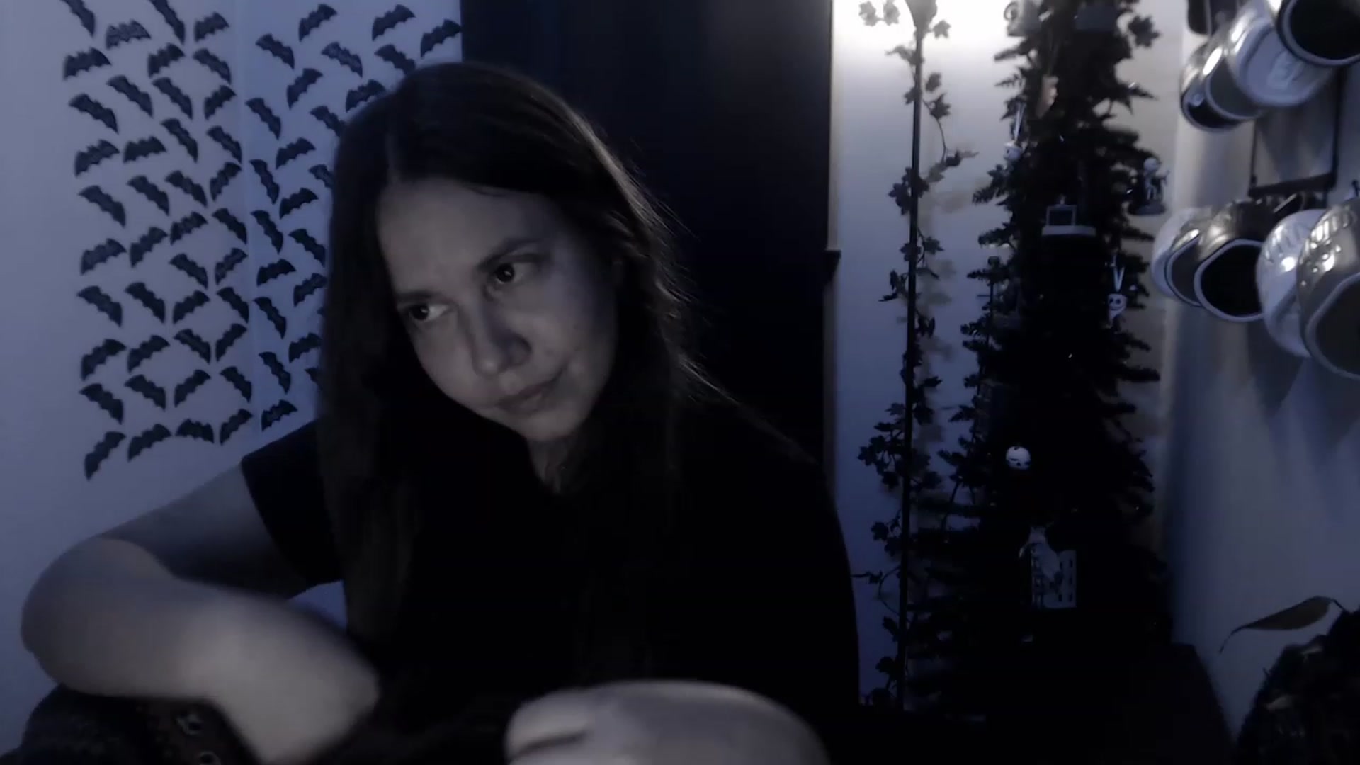 Gallery image thumbnail from LadyMarceline's myfreecams stream on, 04/16/2023, 06:44 image 6 of 20