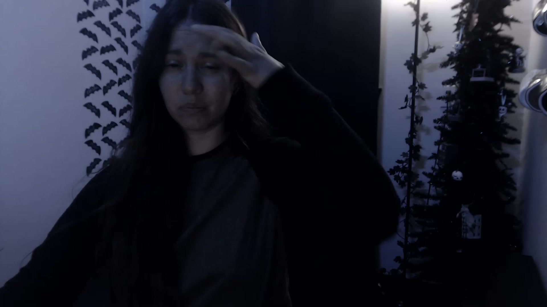Gallery image thumbnail from LadyMarceline's myfreecams stream on, 04/18/2023, 05:44 image 6 of 20