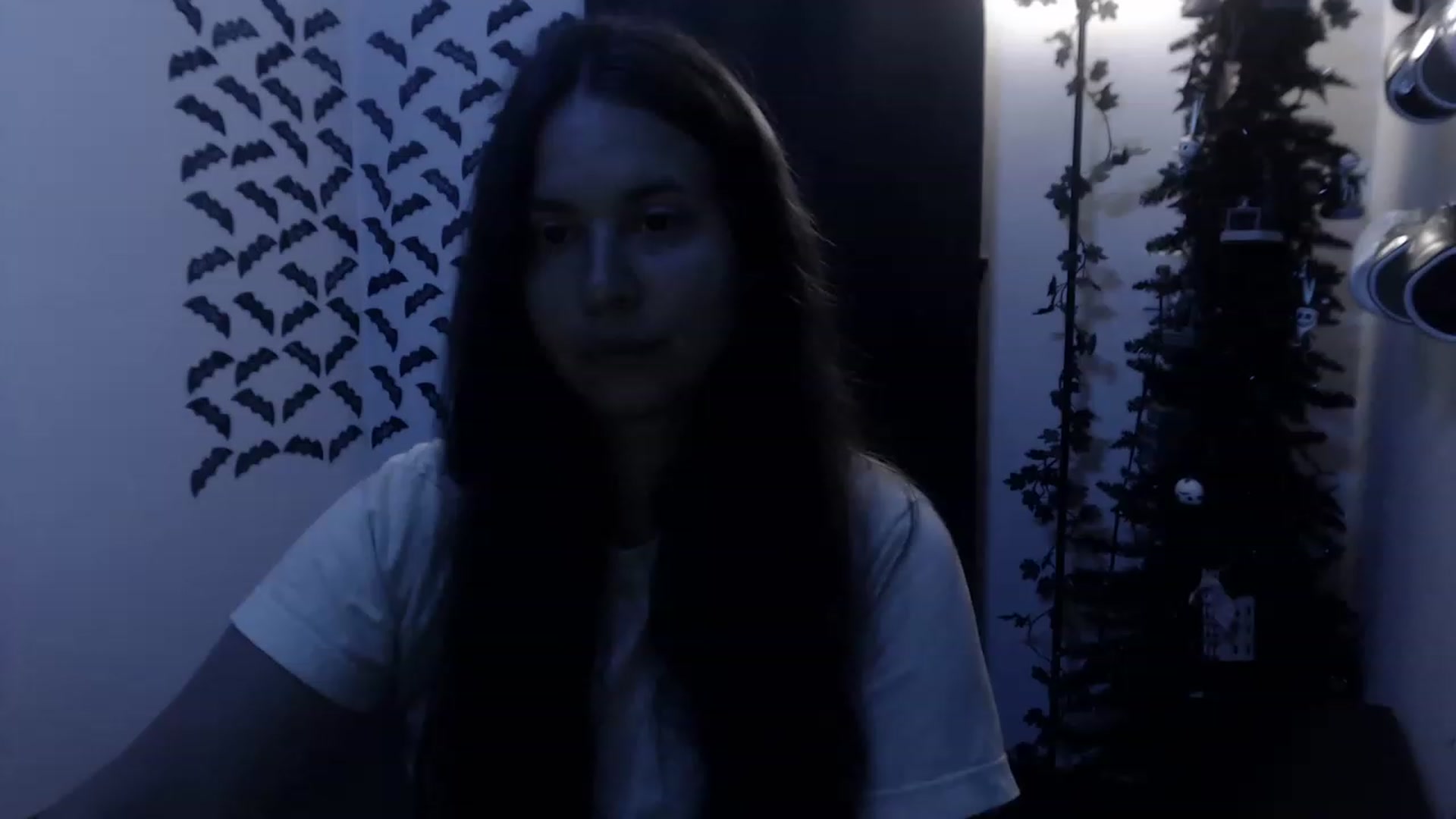 Gallery image thumbnail from LadyMarceline's myfreecams stream on, 04/20/2023, 05:20 image 19 of 20