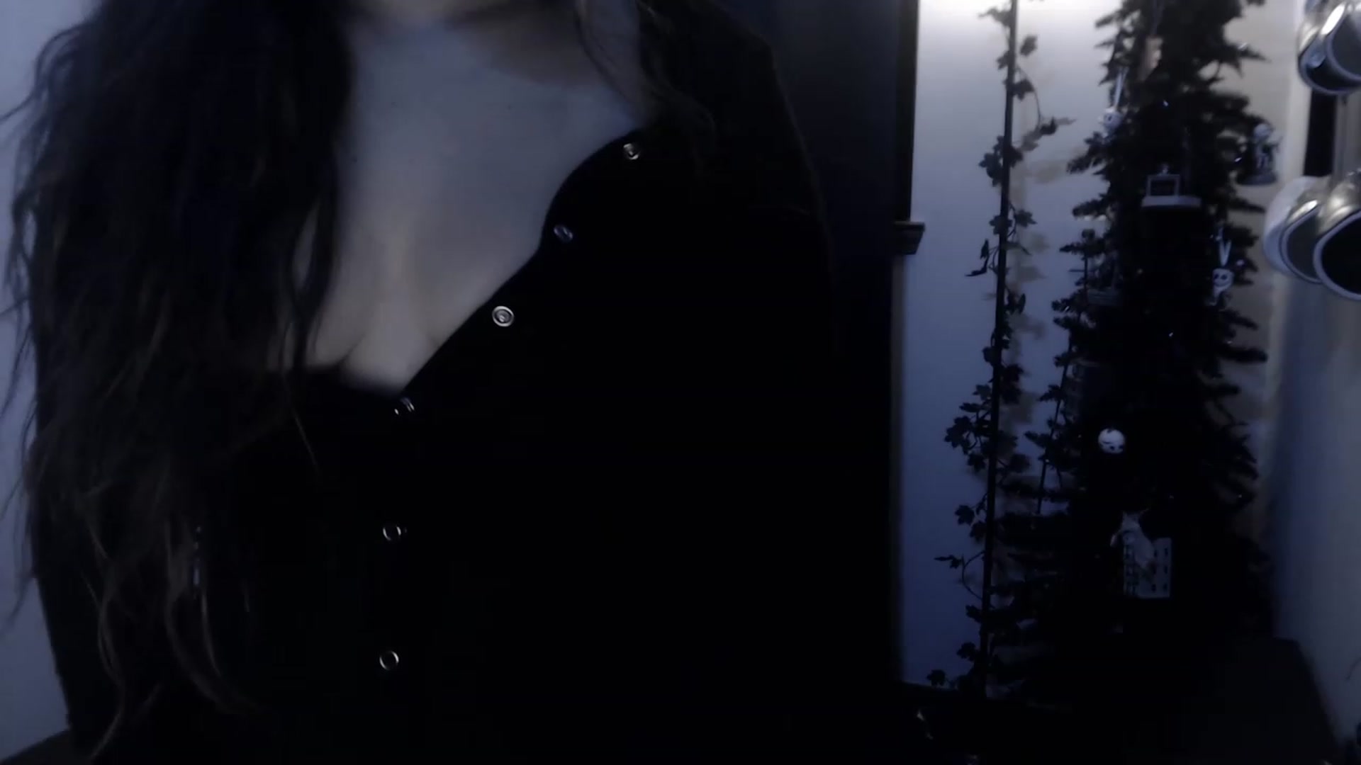 Gallery image thumbnail from LadyMarceline's myfreecams stream on, 04/23/2023, 06:42 image 16 of 20