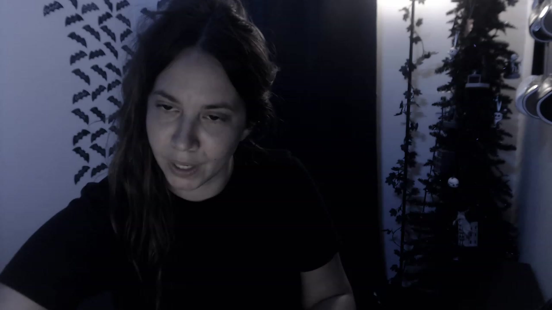 Gallery image thumbnail from LadyMarceline's myfreecams stream on, 04/27/2023, 05:36 image 10 of 20