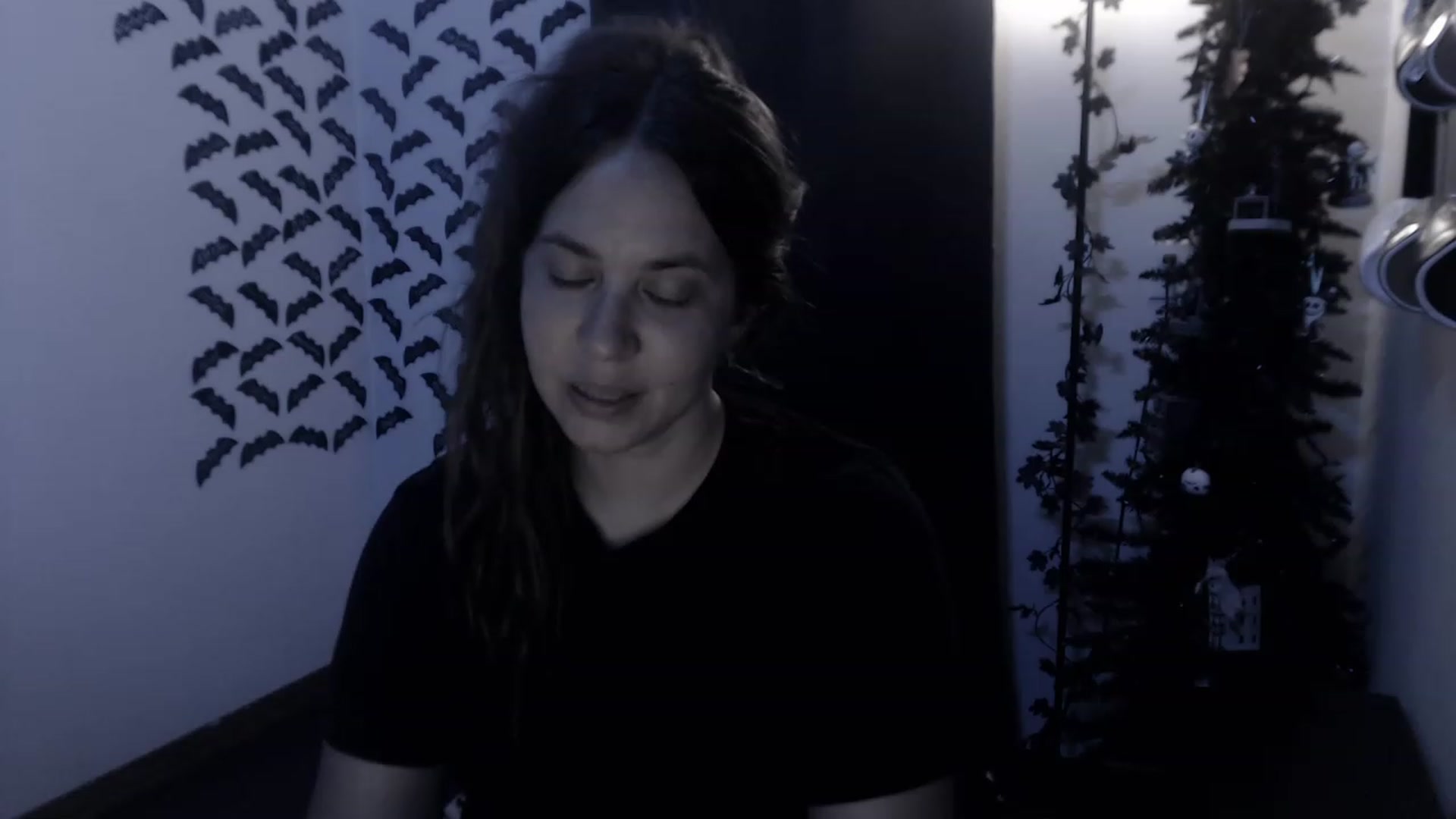 Gallery image thumbnail from LadyMarceline's myfreecams stream on, 04/27/2023, 05:36 image 15 of 20