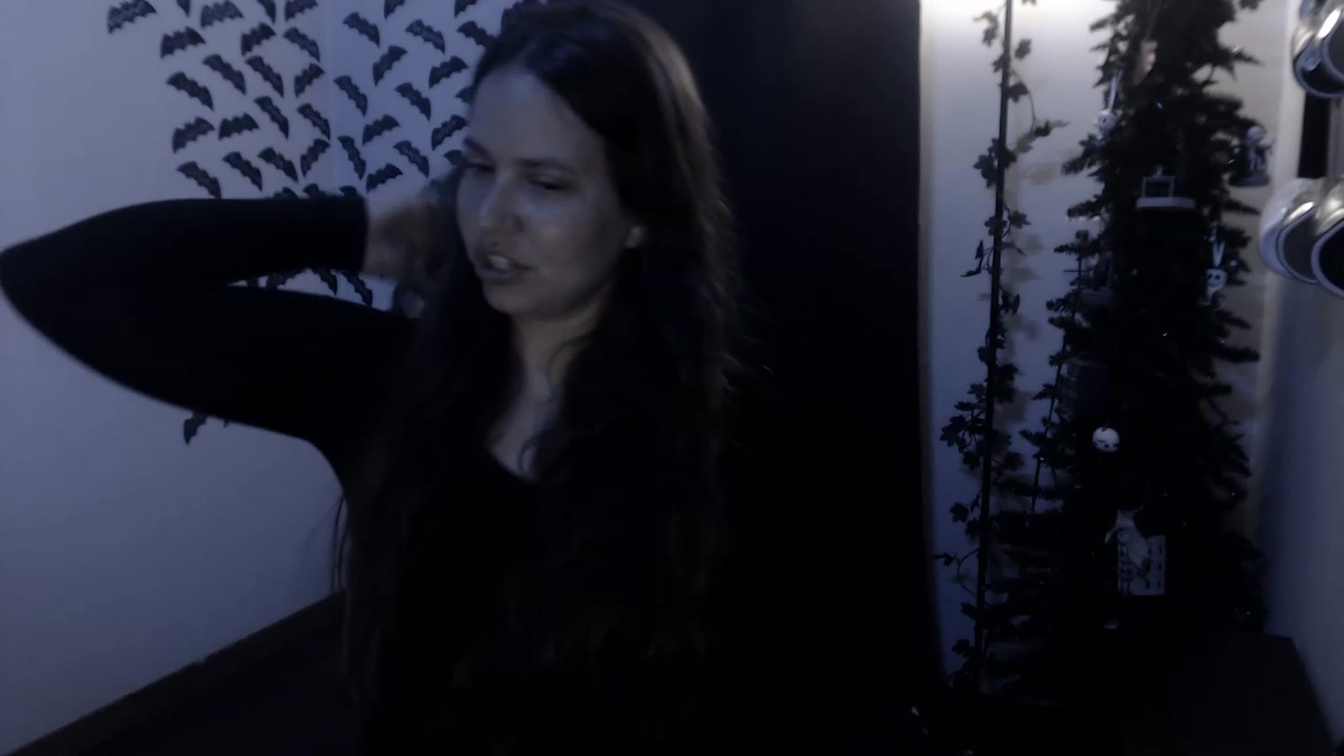 Gallery image thumbnail from LadyMarceline's myfreecams stream on, 04/29/2023, 05:20 image 3 of 20