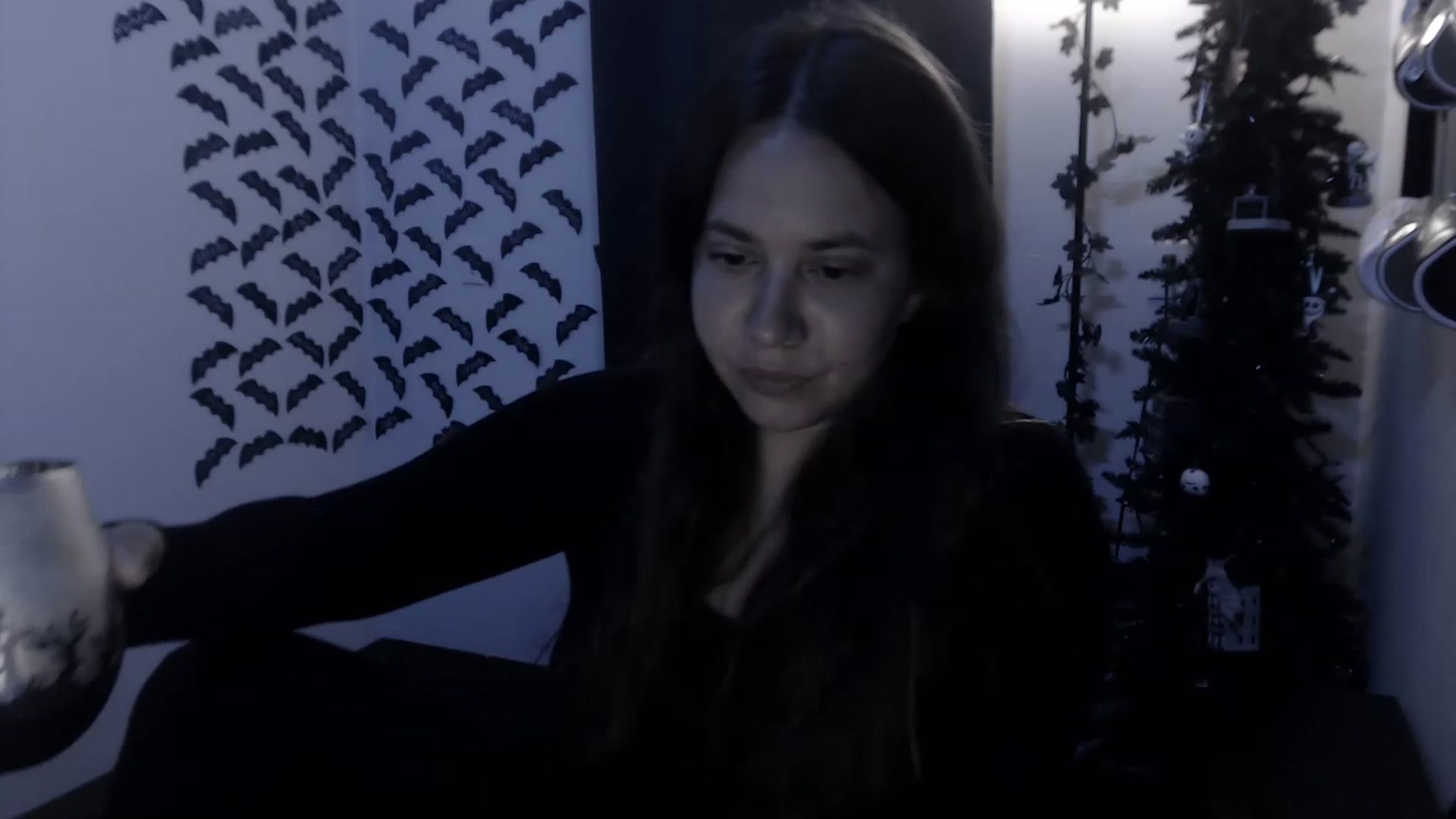 Gallery image thumbnail from LadyMarceline's myfreecams stream on, 04/29/2023, 05:20 image 14 of 20