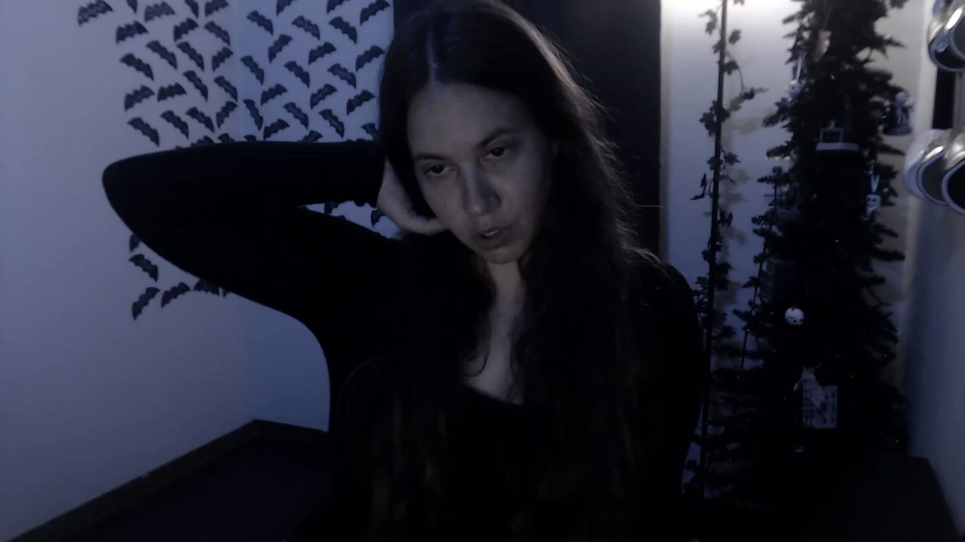 Gallery image thumbnail from LadyMarceline's myfreecams stream on, 04/29/2023, 05:20 image 6 of 20