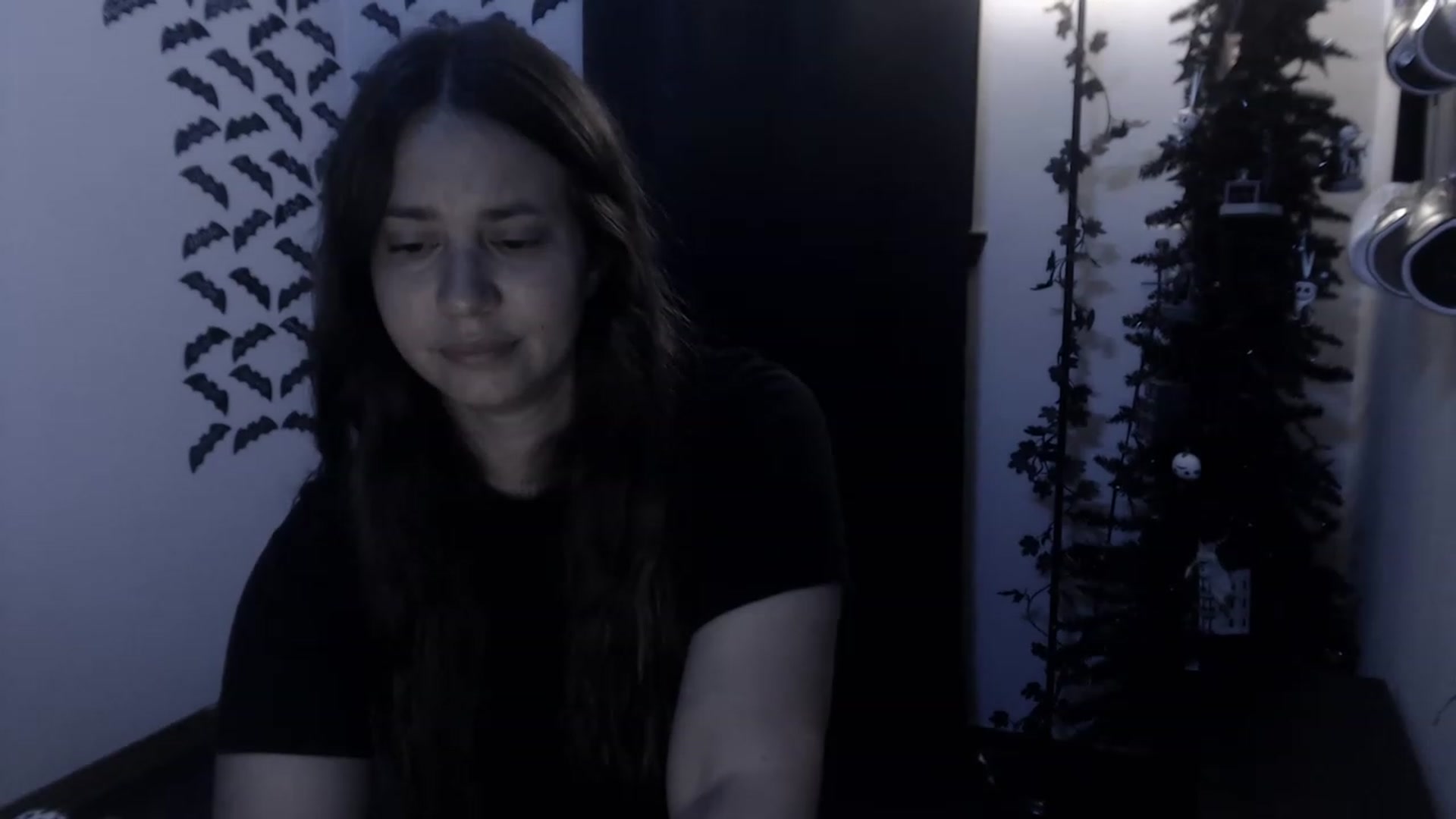 Gallery image thumbnail from LadyMarceline's myfreecams stream on, 05/01/2023, 05:49 image 15 of 20