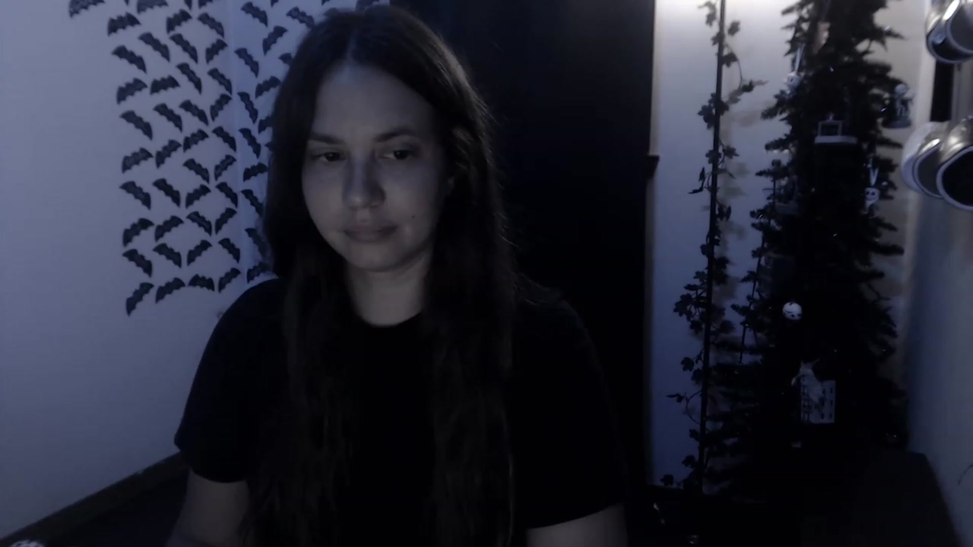 Gallery image thumbnail from LadyMarceline's myfreecams stream on, 05/01/2023, 05:49 image 17 of 20
