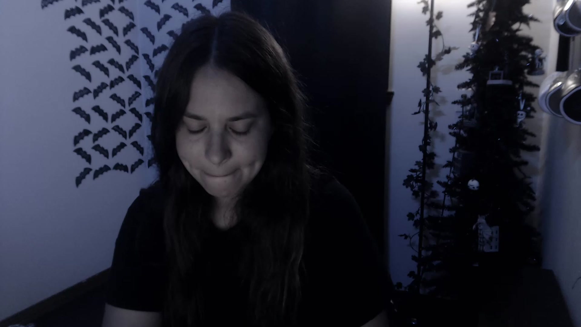 Gallery image thumbnail from LadyMarceline's myfreecams stream on, 05/01/2023, 05:49 image 6 of 20