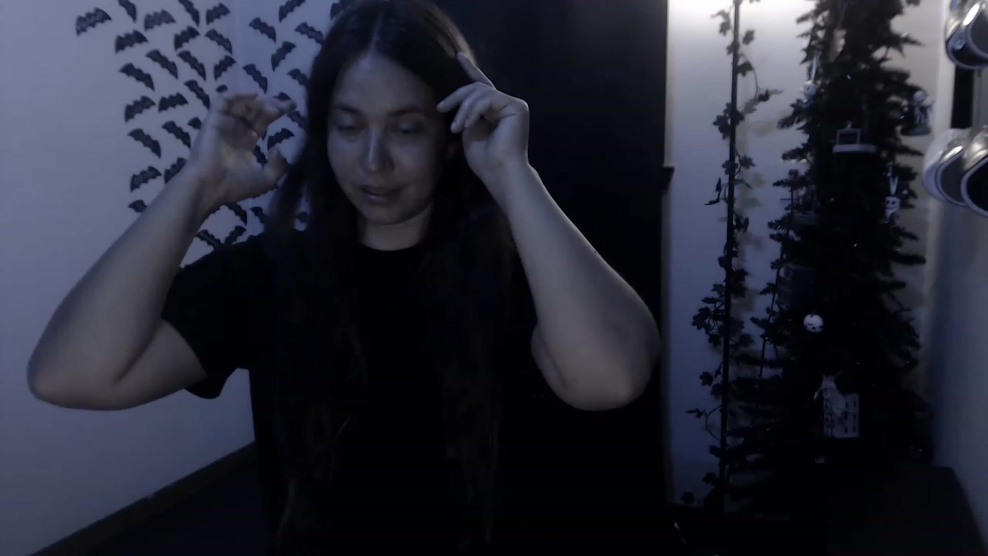 Gallery image thumbnail from LadyMarceline's myfreecams stream on, 05/01/2023, 06:38 image 15 of 20