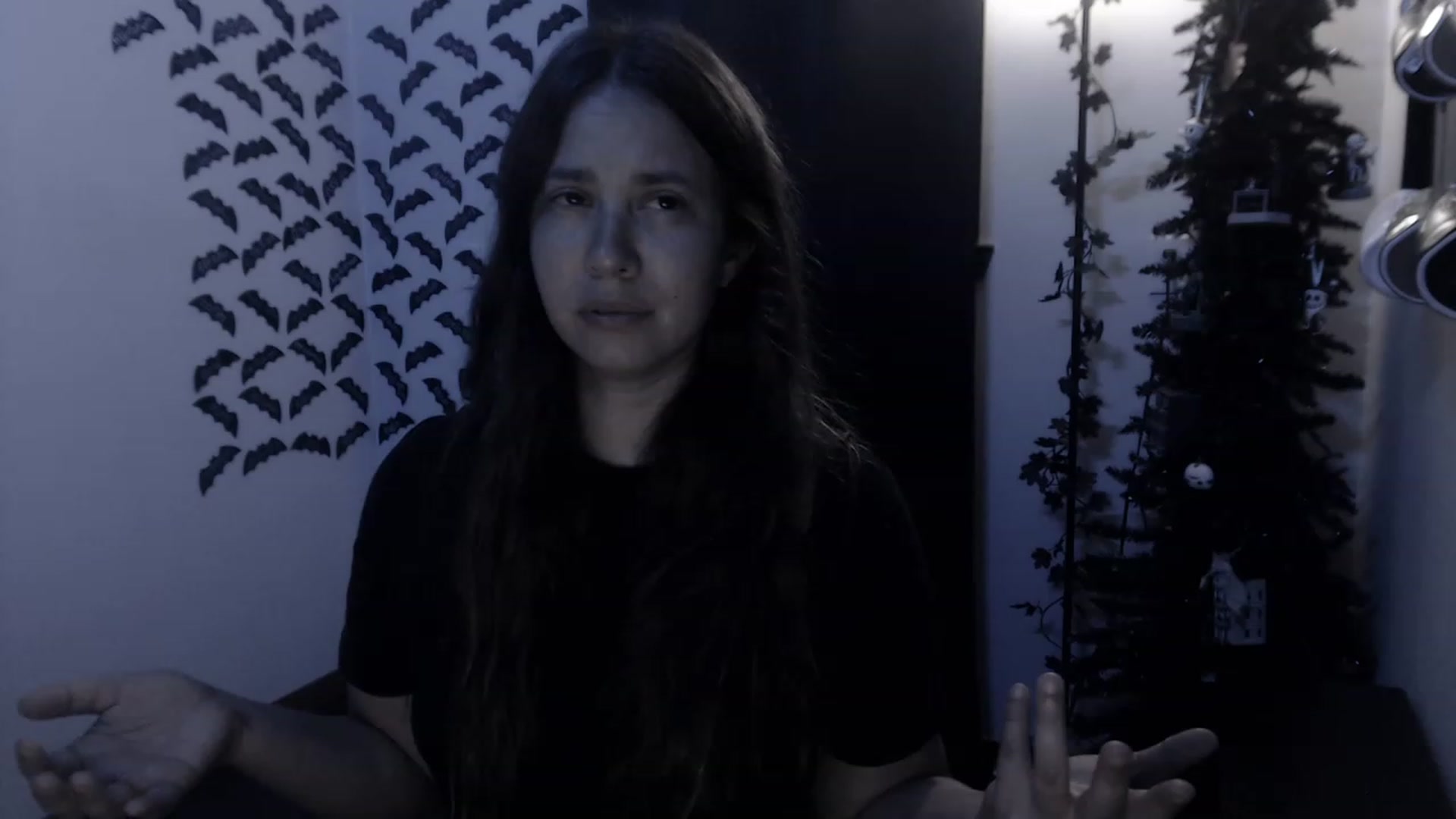 Gallery image thumbnail from LadyMarceline's myfreecams stream on, 05/01/2023, 06:38 image 6 of 20