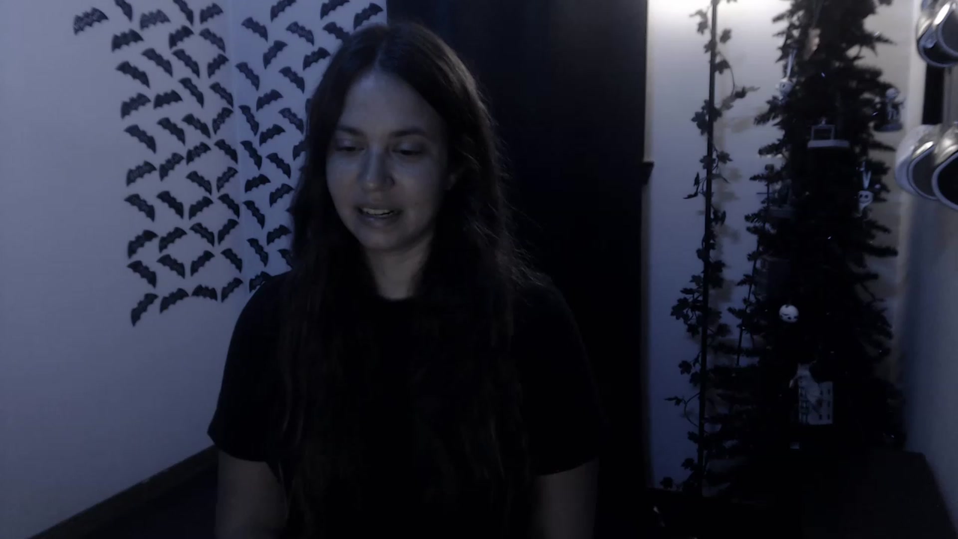 Gallery image thumbnail from LadyMarceline's myfreecams stream on, 05/01/2023, 06:38 image 8 of 20