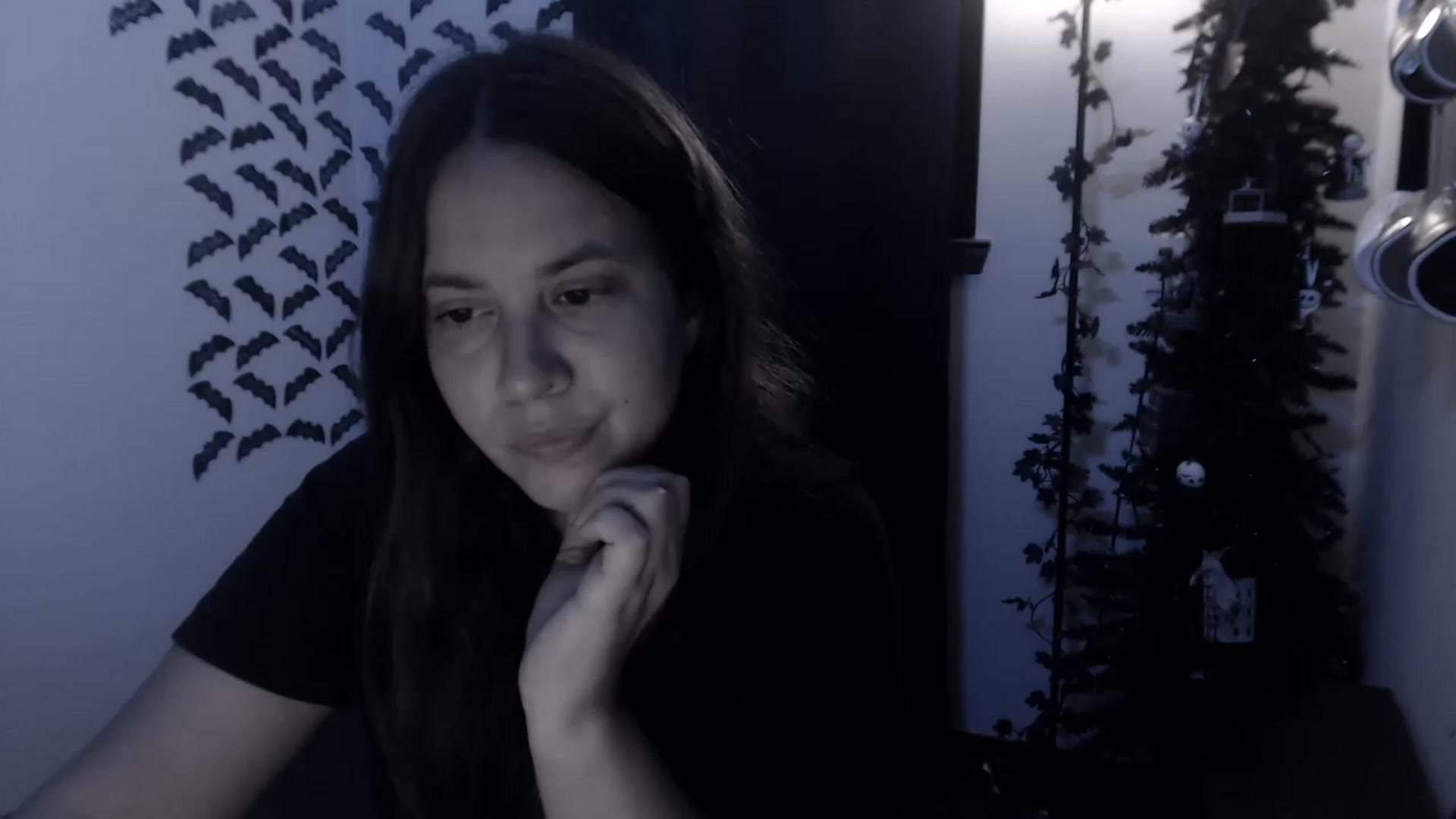 Gallery image thumbnail from LadyMarceline's myfreecams stream on, 05/04/2023, 05:05 image 18 of 20