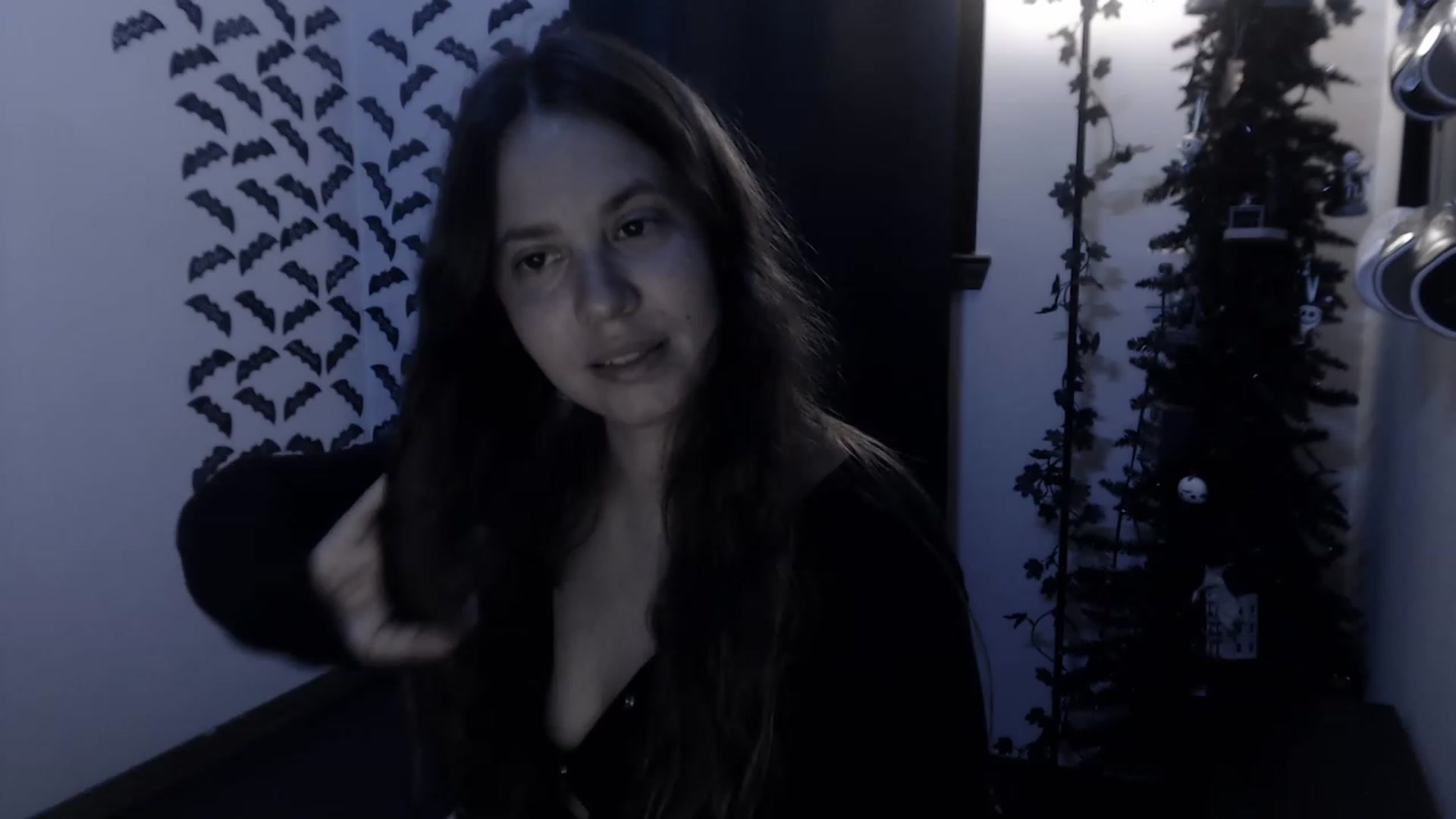 Gallery image thumbnail from LadyMarceline's myfreecams stream on, 05/06/2023, 06:35 image 9 of 20