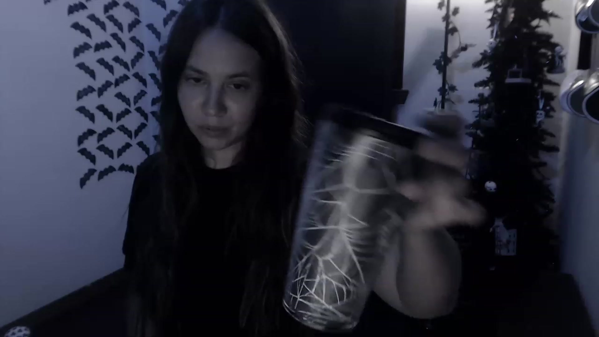 Gallery image thumbnail from LadyMarceline's myfreecams stream on, 05/07/2023, 06:00 image 10 of 20