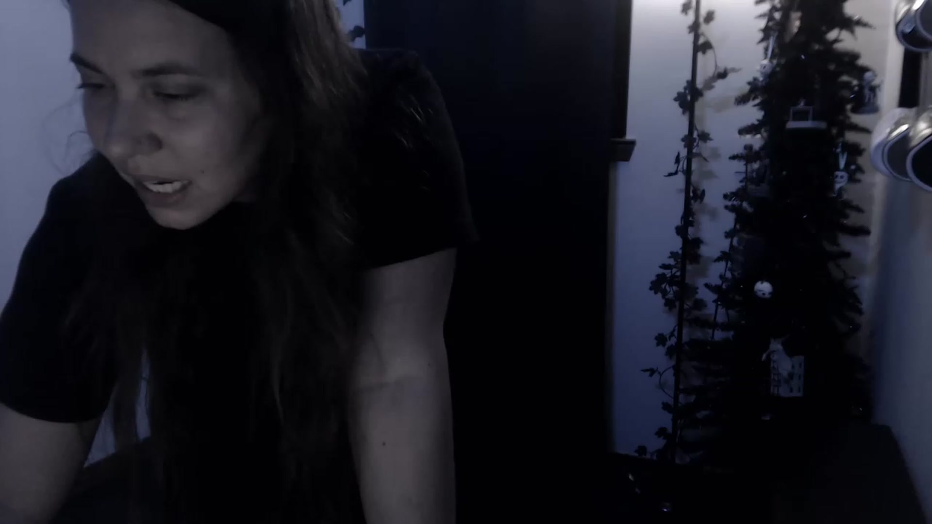 Gallery image thumbnail from LadyMarceline's myfreecams stream on, 05/07/2023, 06:00 image 11 of 20