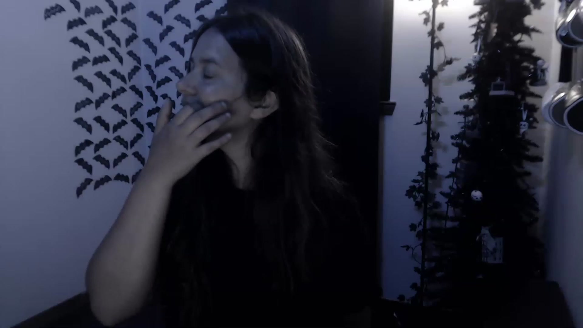 Gallery image thumbnail from LadyMarceline's myfreecams stream on, 05/07/2023, 06:00 image 17 of 20