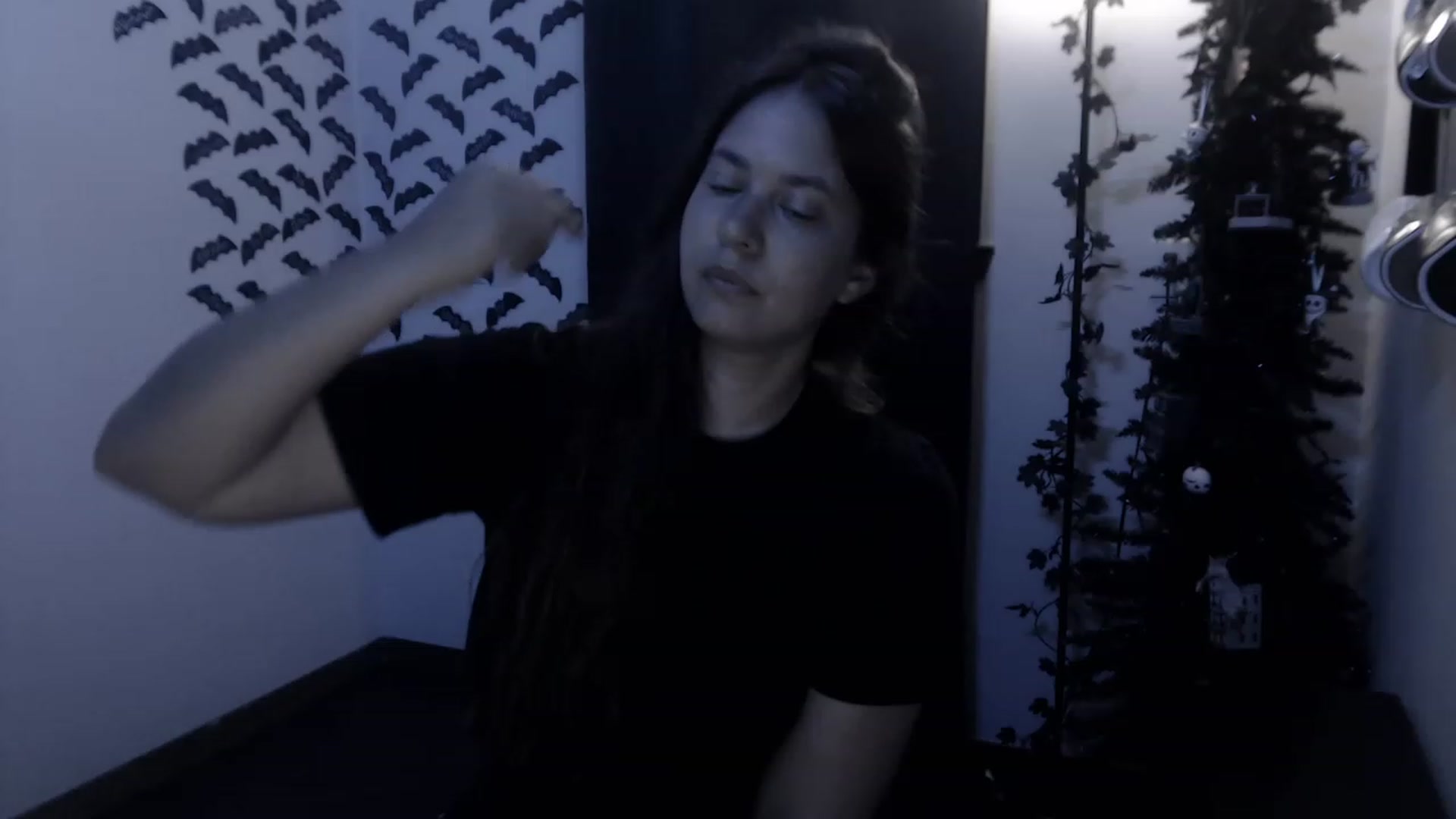 Gallery image thumbnail from LadyMarceline's myfreecams stream on, 05/12/2023, 04:31 image 3 of 20