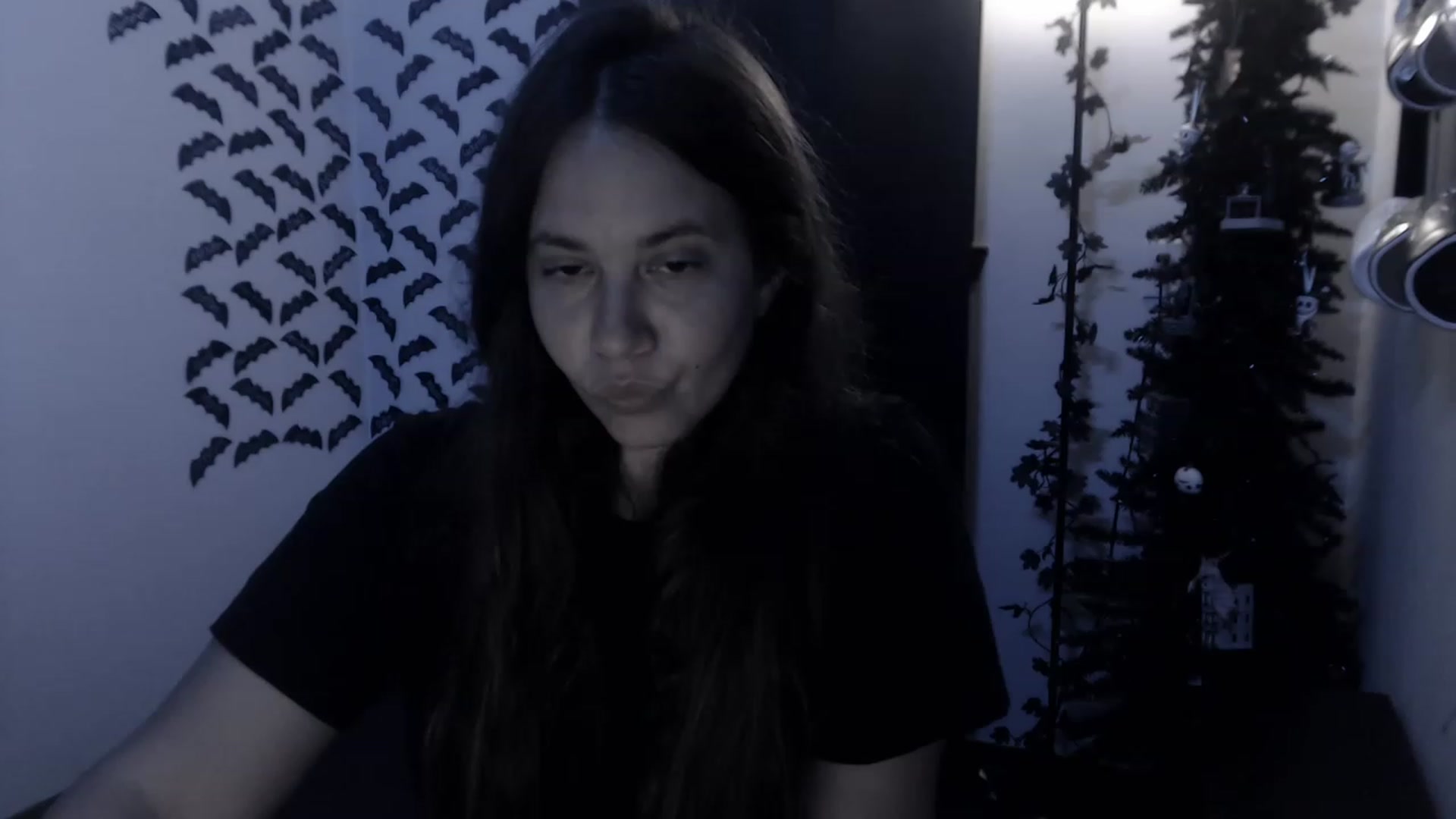 Gallery image thumbnail from LadyMarceline's myfreecams stream on, 05/12/2023, 05:45 image 16 of 20