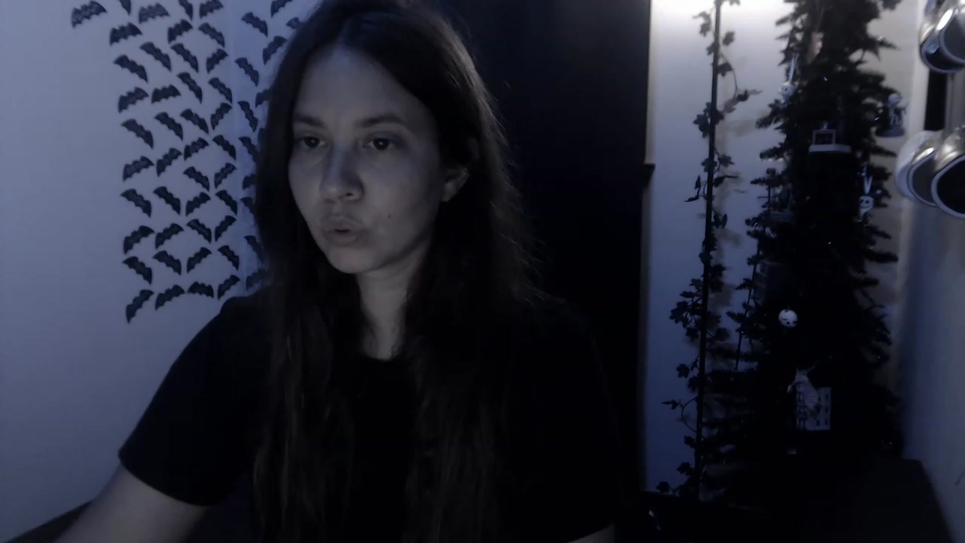 Gallery image thumbnail from LadyMarceline's myfreecams stream on, 05/12/2023, 05:45 image 18 of 20
