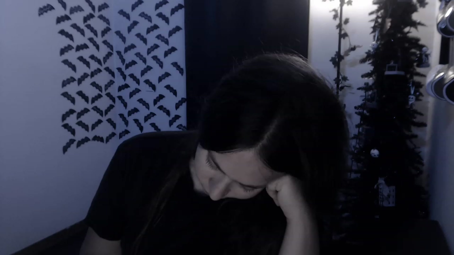 Gallery image thumbnail from LadyMarceline's myfreecams stream on, 05/13/2023, 04:47 image 17 of 20