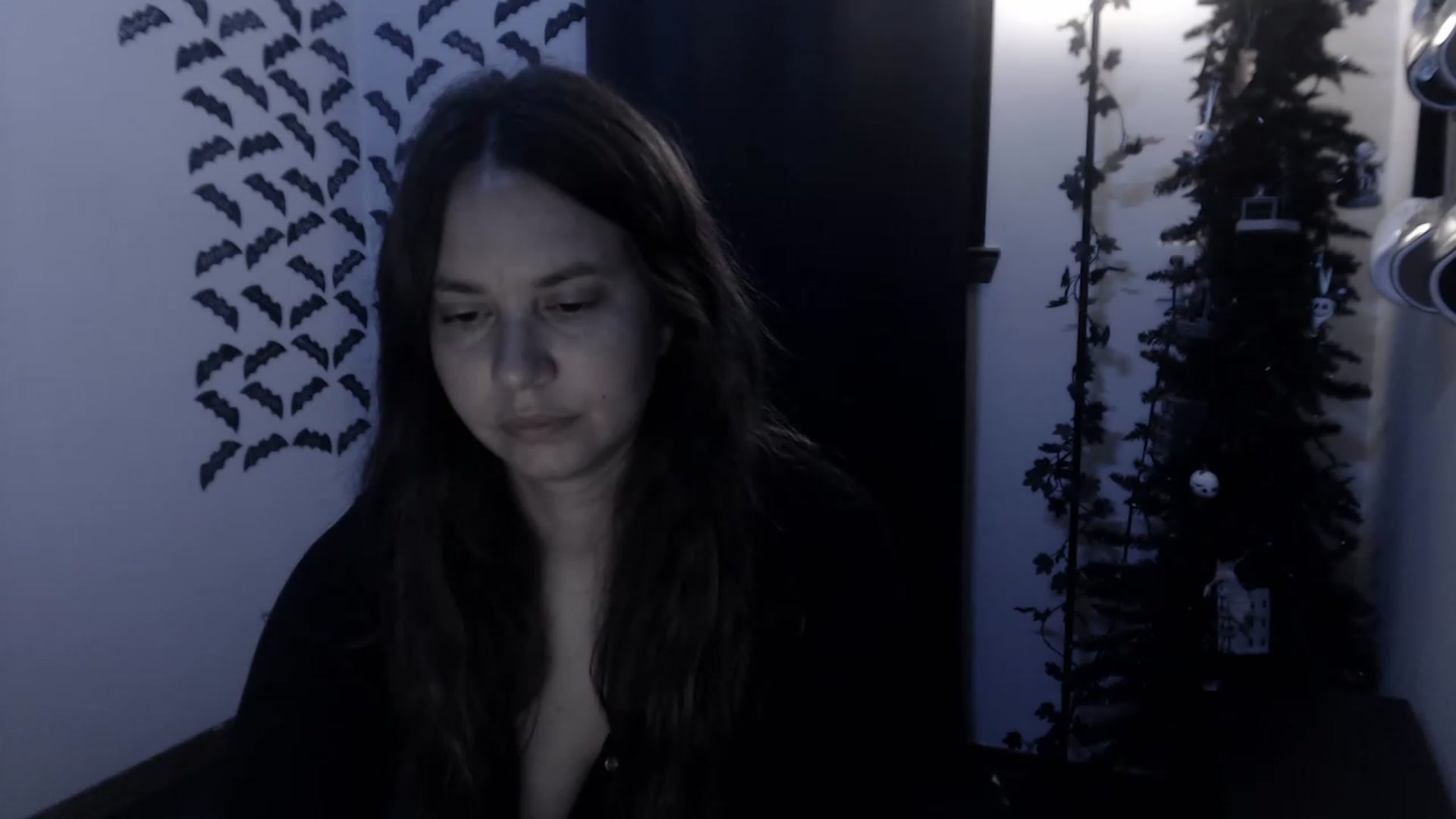 Gallery image thumbnail from LadyMarceline's myfreecams stream on, 05/14/2023, 06:00 image 19 of 20
