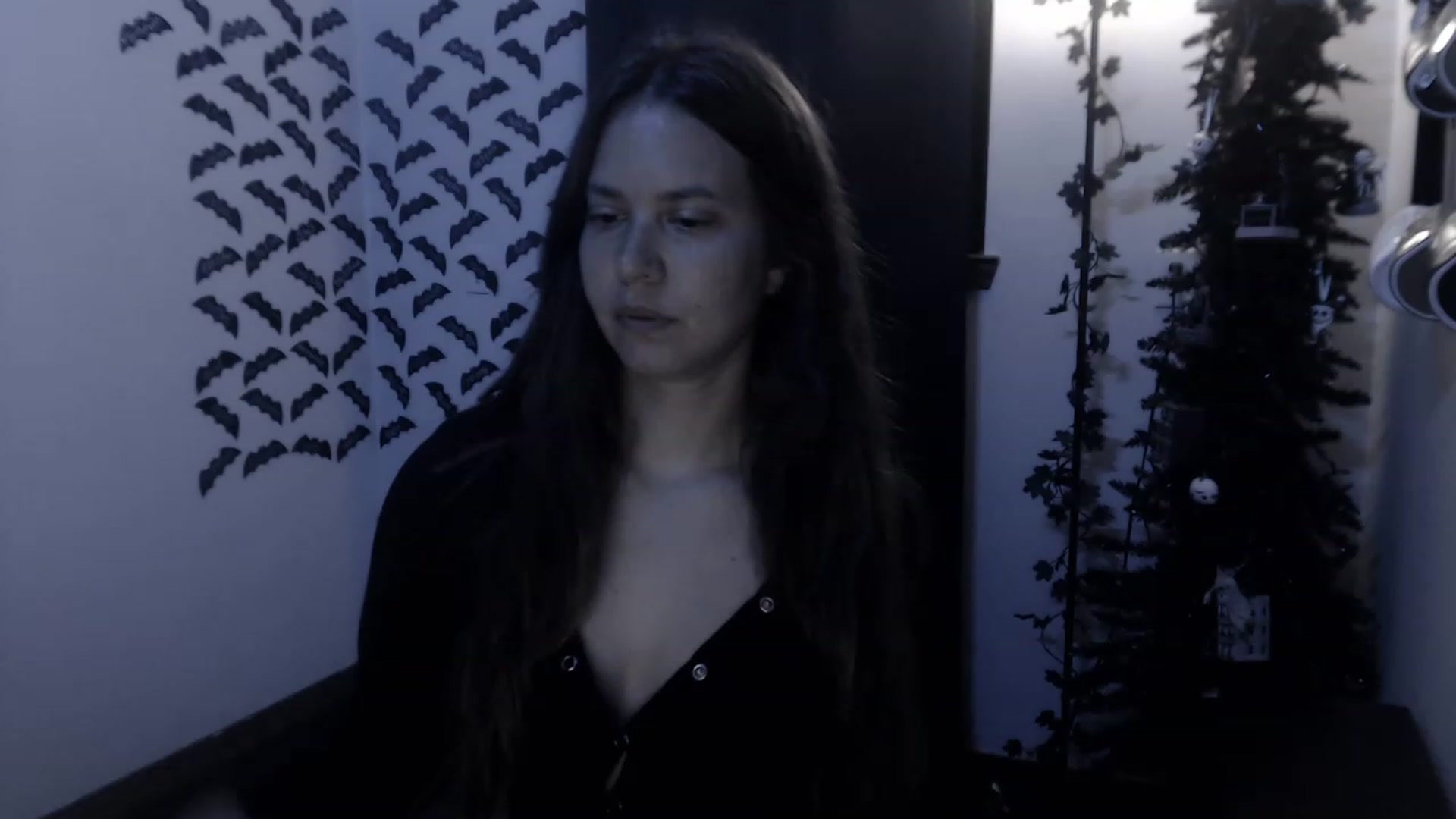 Gallery image thumbnail from LadyMarceline's myfreecams stream on, 05/14/2023, 06:00 image 17 of 20