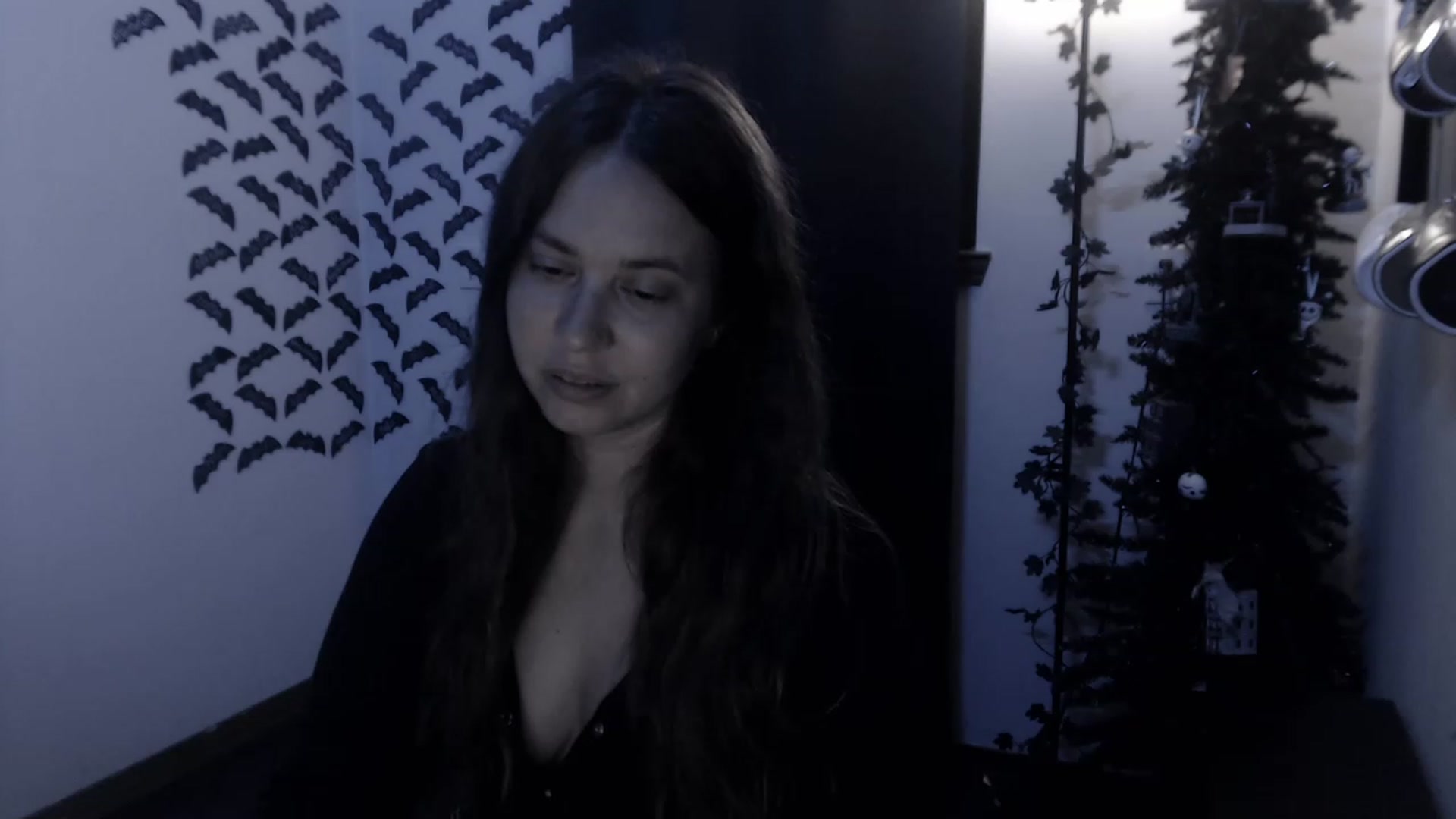 Gallery image thumbnail from LadyMarceline's myfreecams stream on, 05/14/2023, 06:00 image 6 of 20