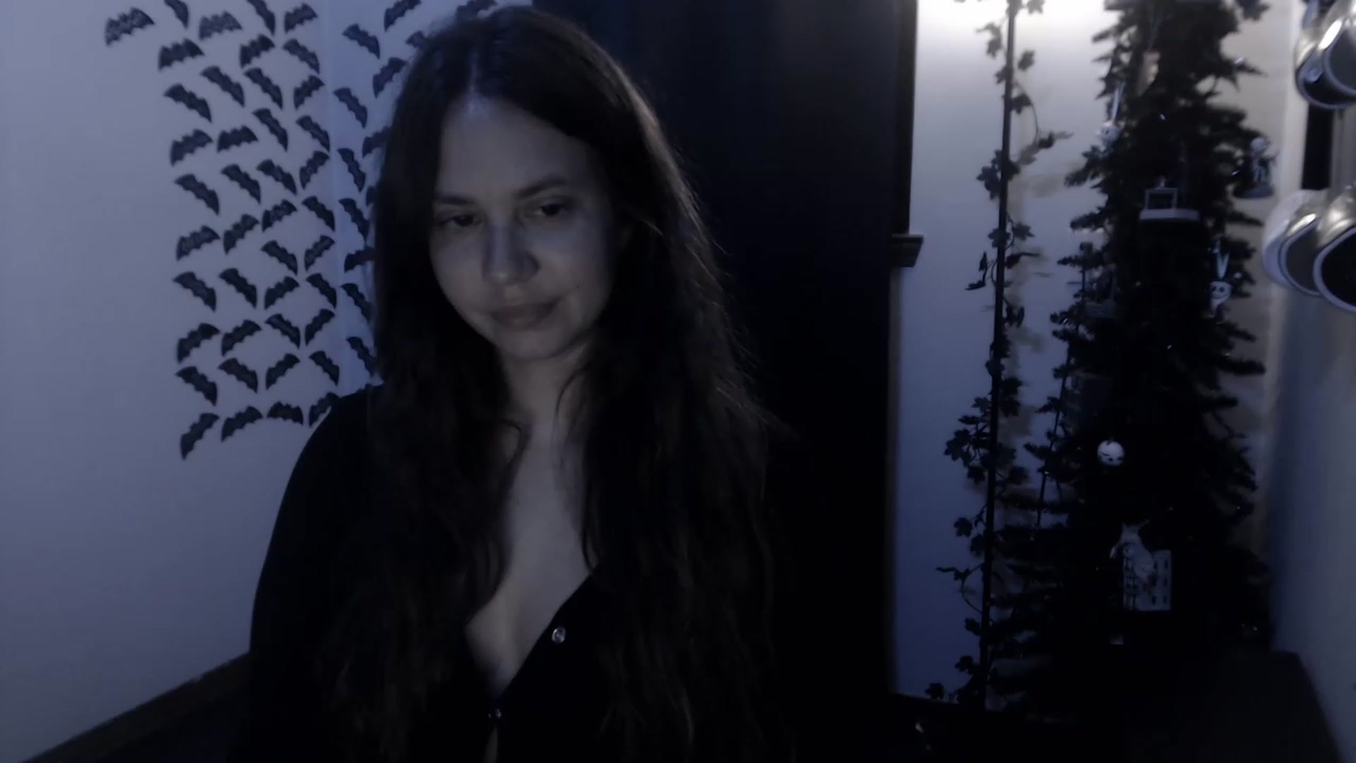 Gallery image thumbnail from LadyMarceline's myfreecams stream on, 05/14/2023, 06:00 image 10 of 20