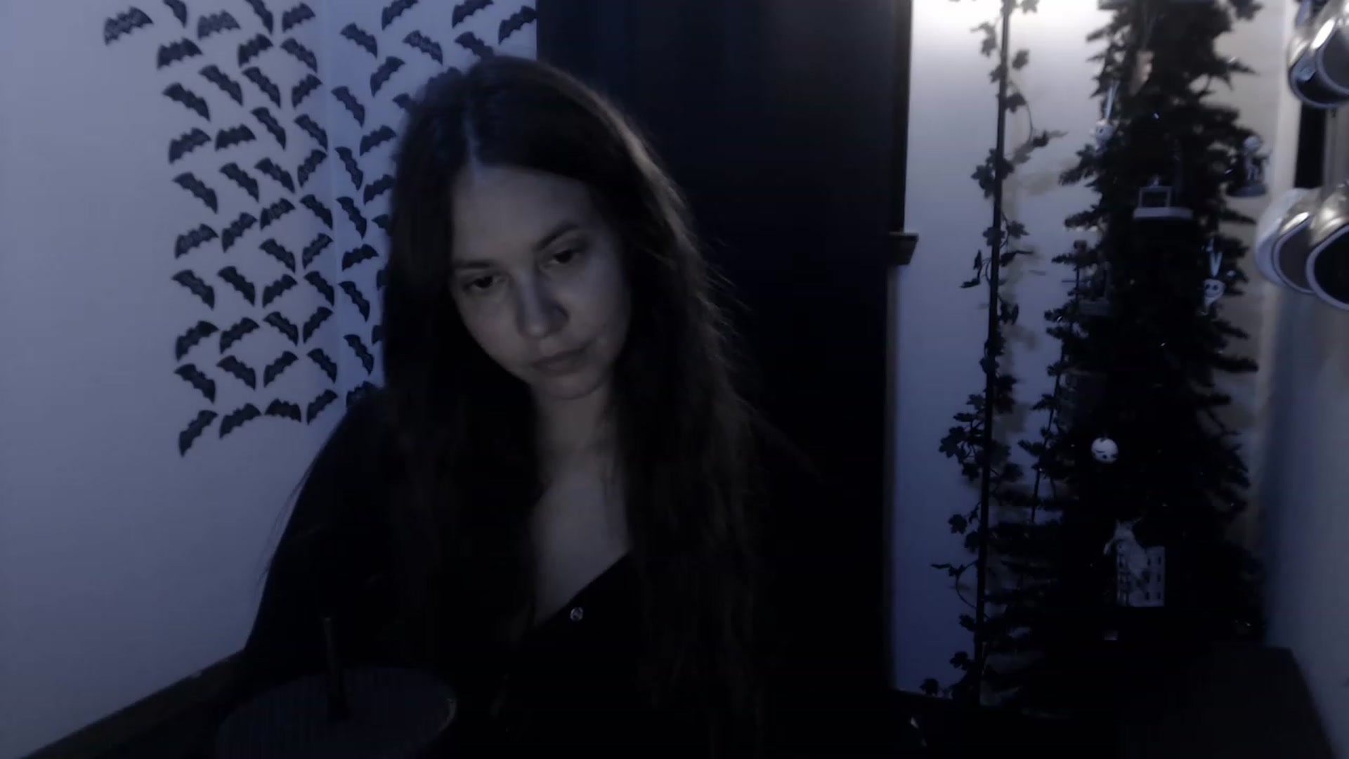 Gallery image thumbnail from LadyMarceline's myfreecams stream on, 05/14/2023, 06:00 image 14 of 20
