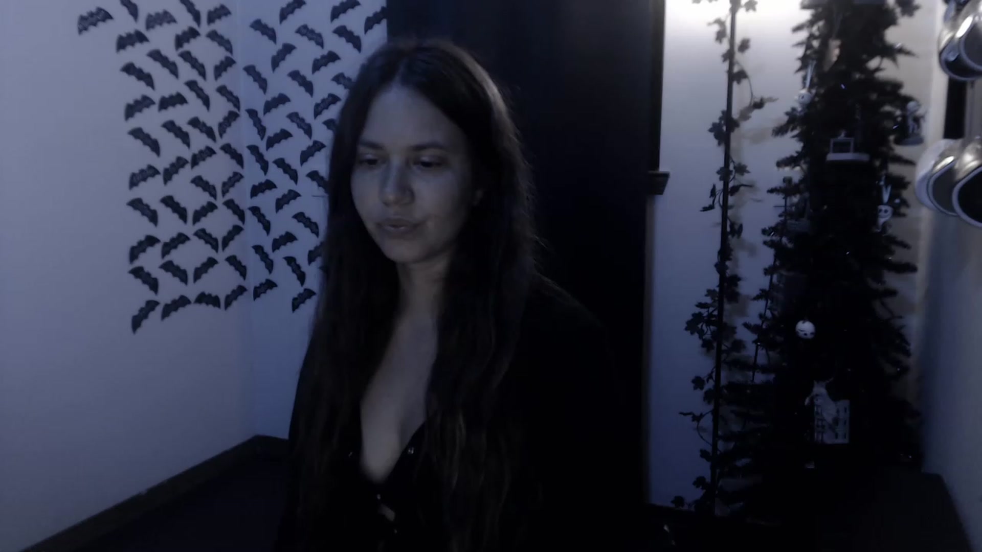 Gallery image thumbnail from LadyMarceline's myfreecams stream on, 05/14/2023, 06:00 image 5 of 20