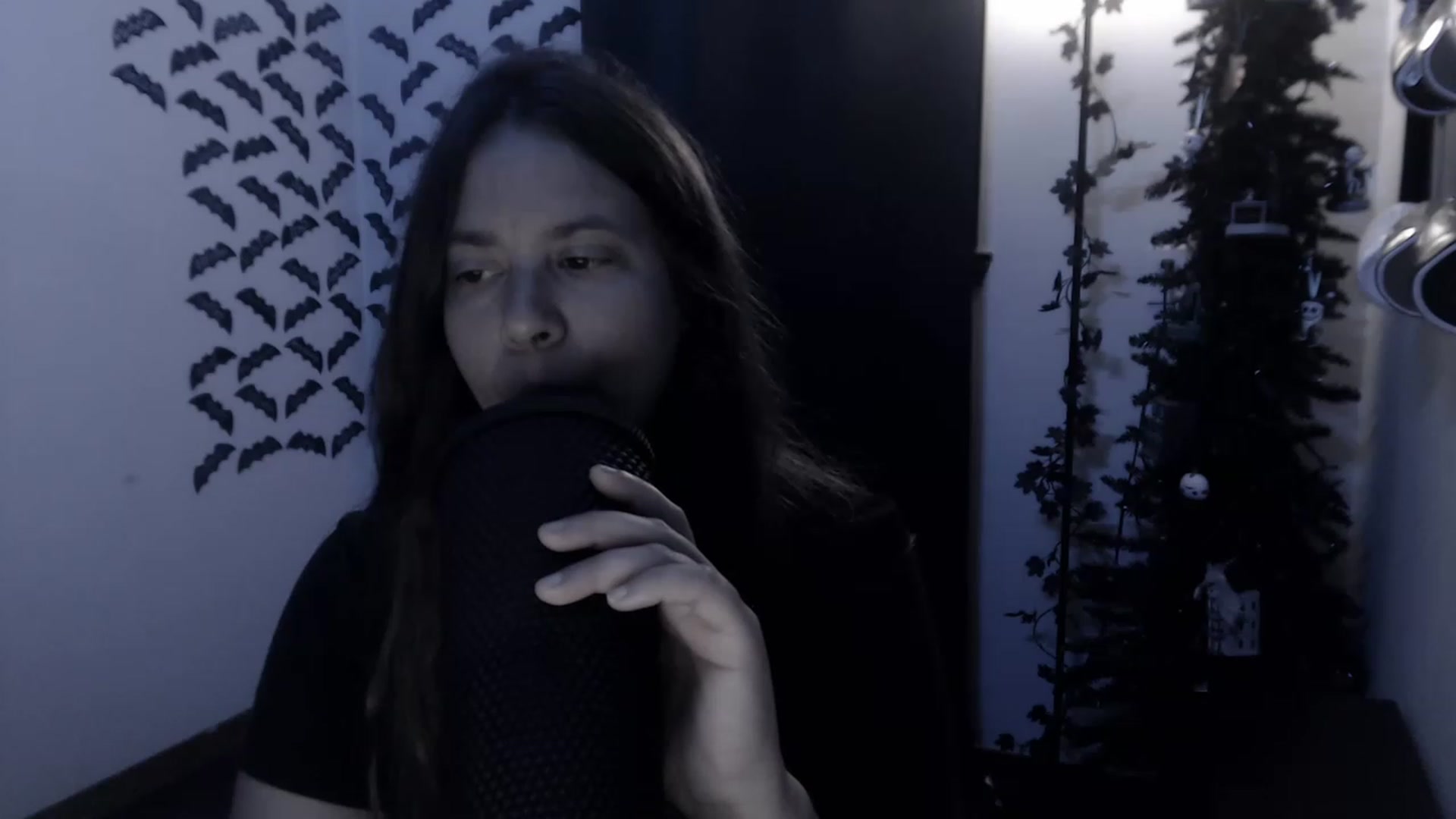 Gallery image thumbnail from LadyMarceline's myfreecams stream on, 05/25/2023, 05:19 image 19 of 20