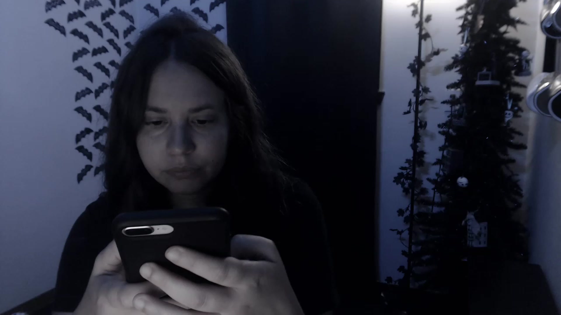 Gallery image thumbnail from LadyMarceline's myfreecams stream on, 05/26/2023, 05:22 image 19 of 20