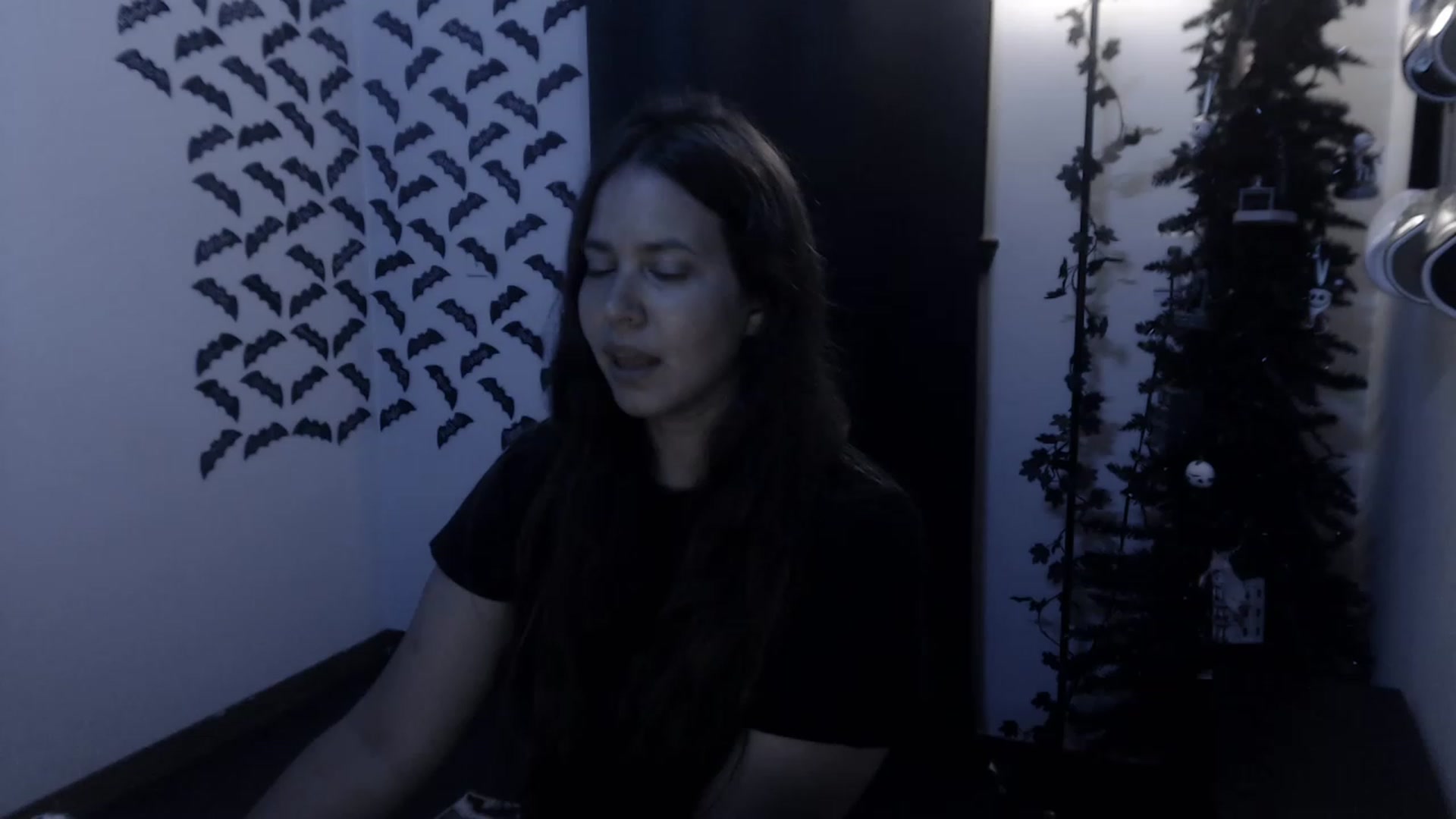 Gallery image thumbnail from LadyMarceline's myfreecams stream on, 05/26/2023, 05:22 image 10 of 20