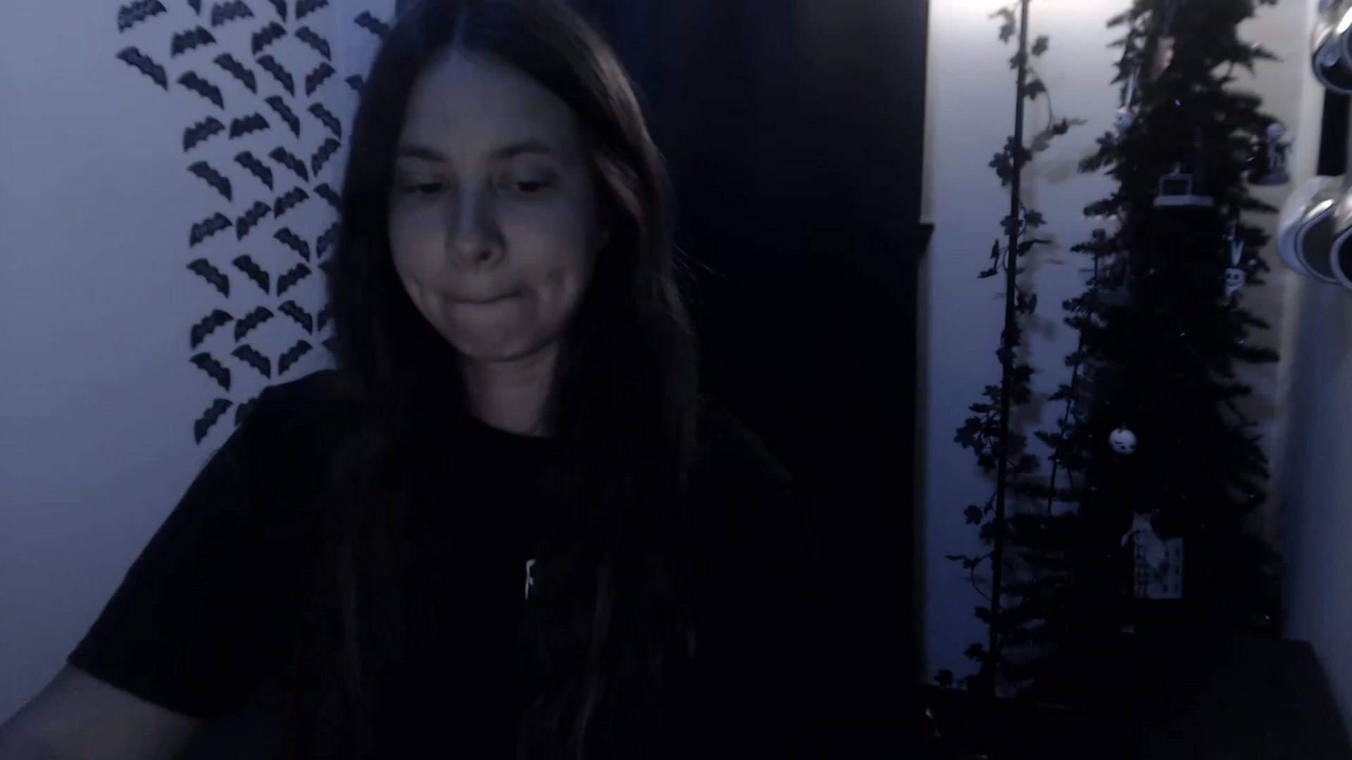 Gallery image thumbnail from LadyMarceline's myfreecams stream on, 05/27/2023, 06:14 image 1 of 20