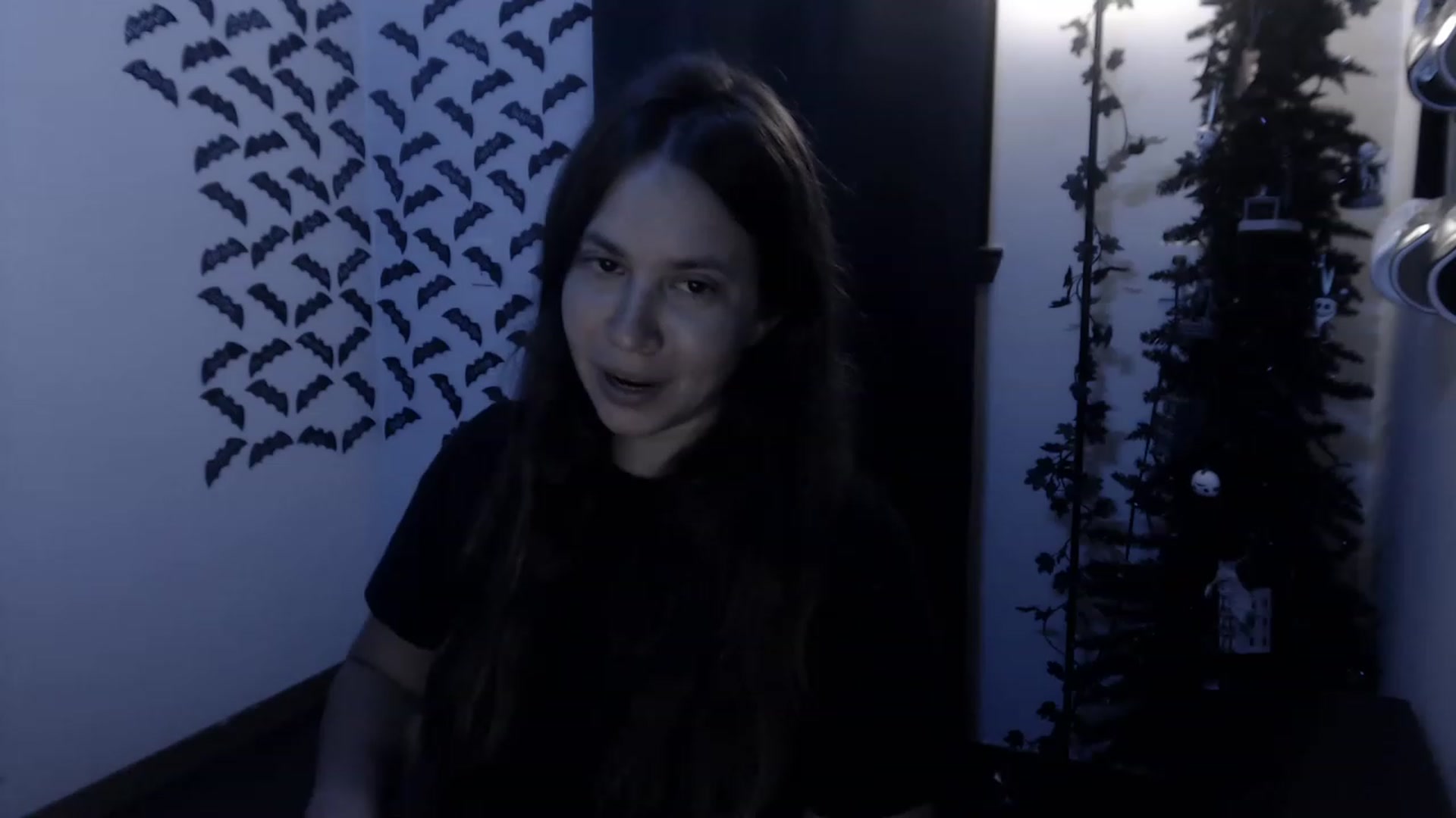 Gallery image thumbnail from LadyMarceline's myfreecams stream on, 05/28/2023, 07:23 image 19 of 20